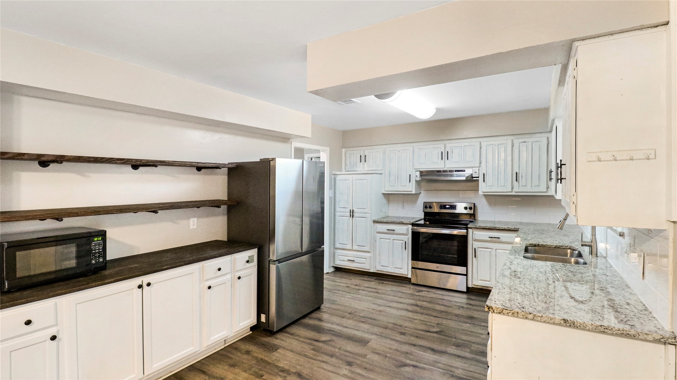 4517 Willow Bend Drive
