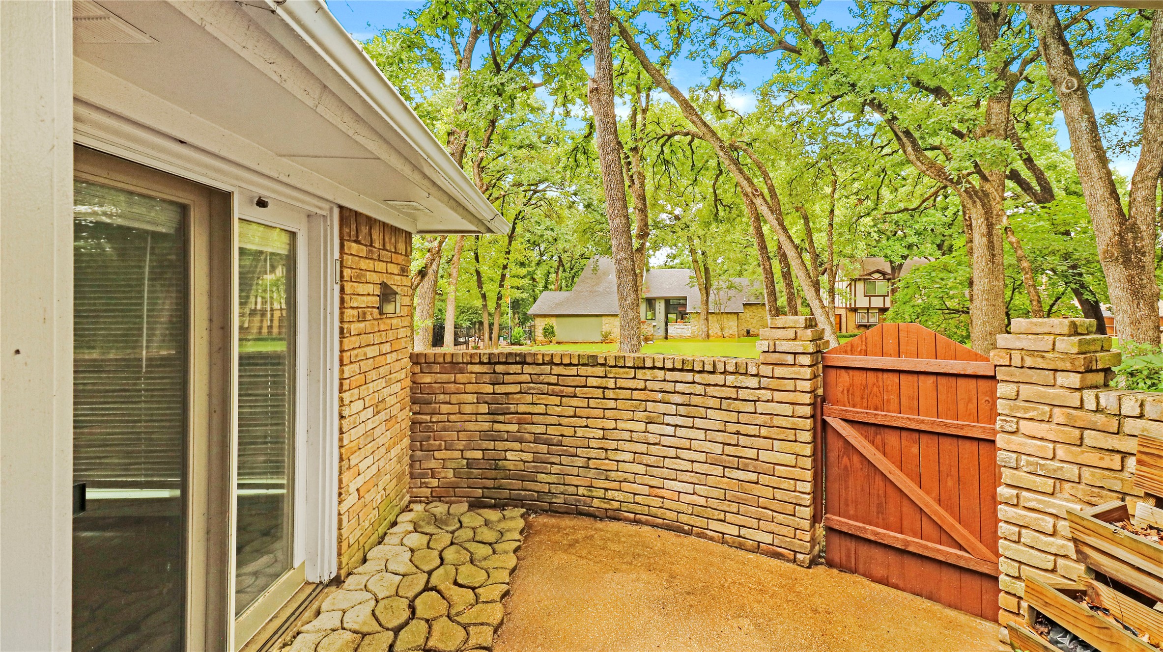 4517 Willow Bend Drive