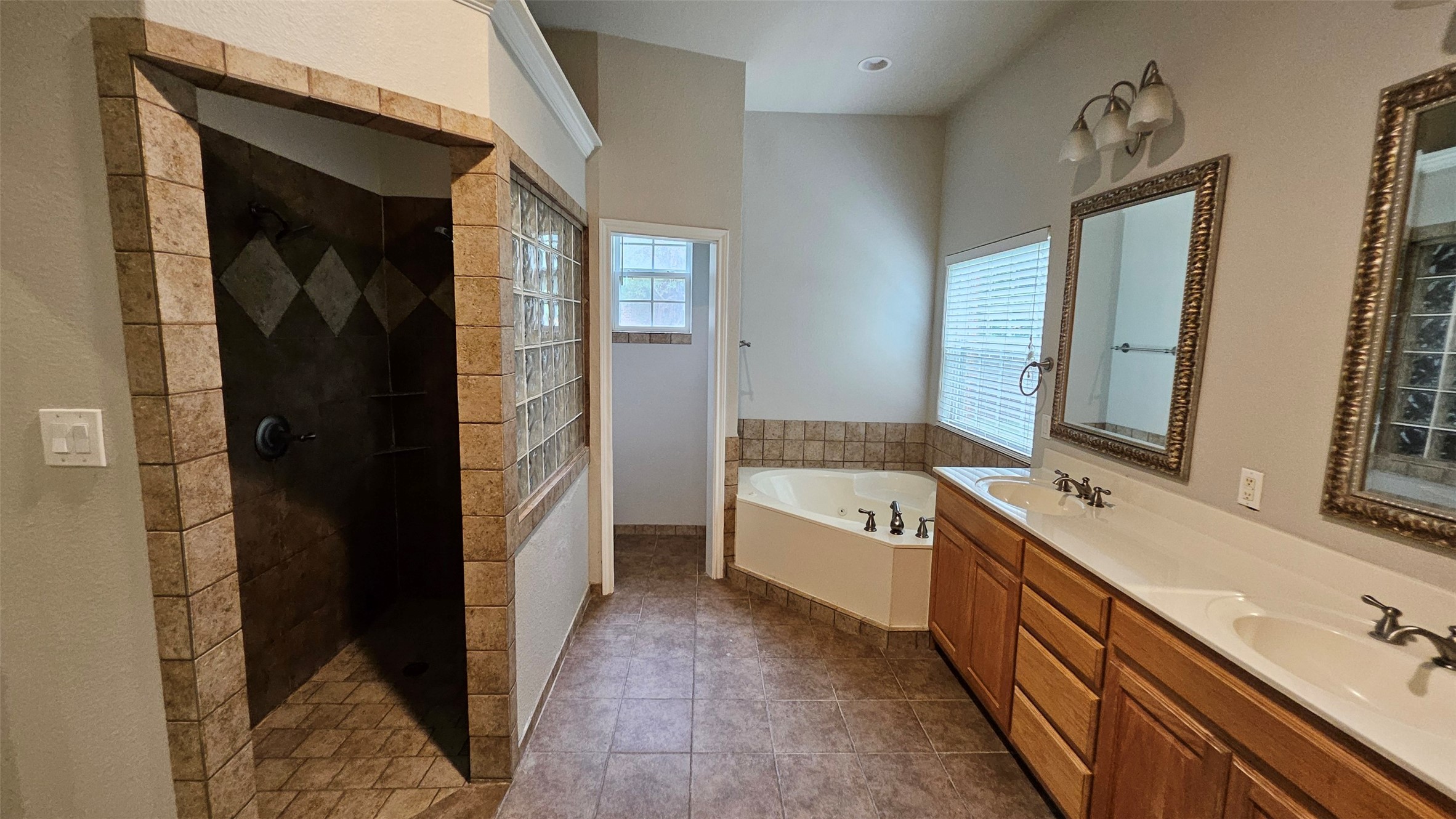 4260 Monroe Drive
