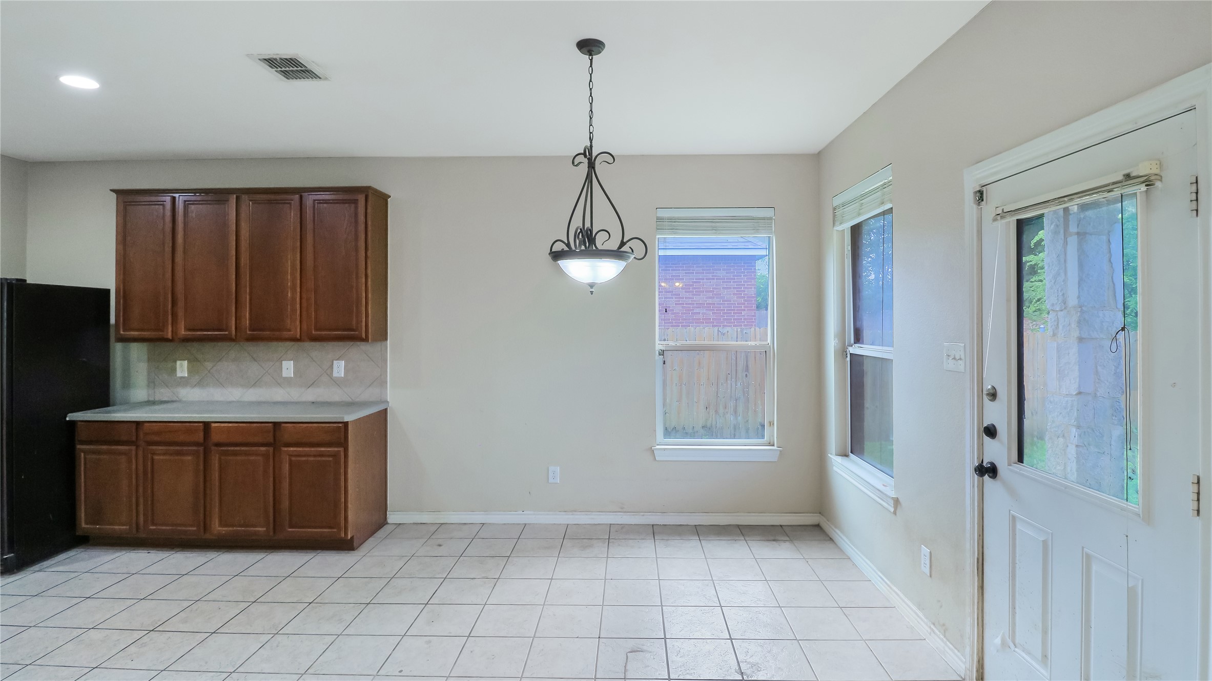 1523 Quail Ridge Drive