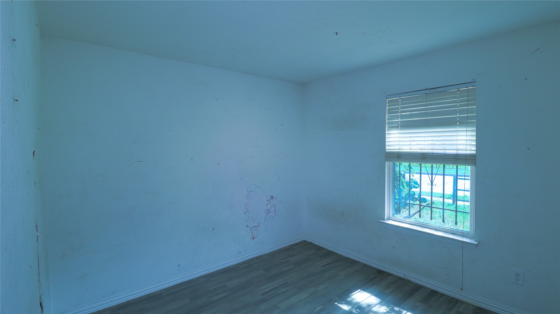 3128 Bright Street