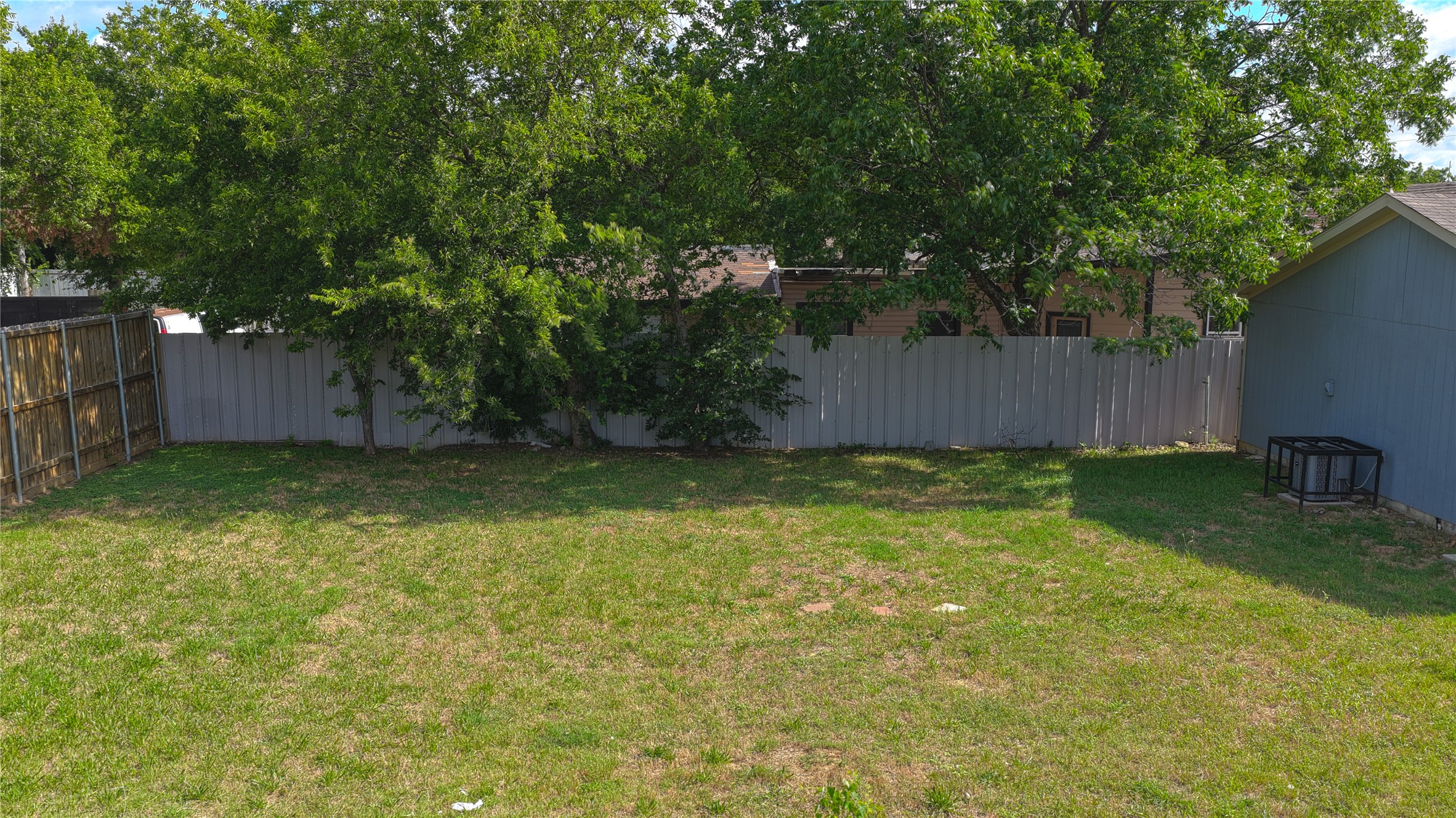 3128 Bright Street