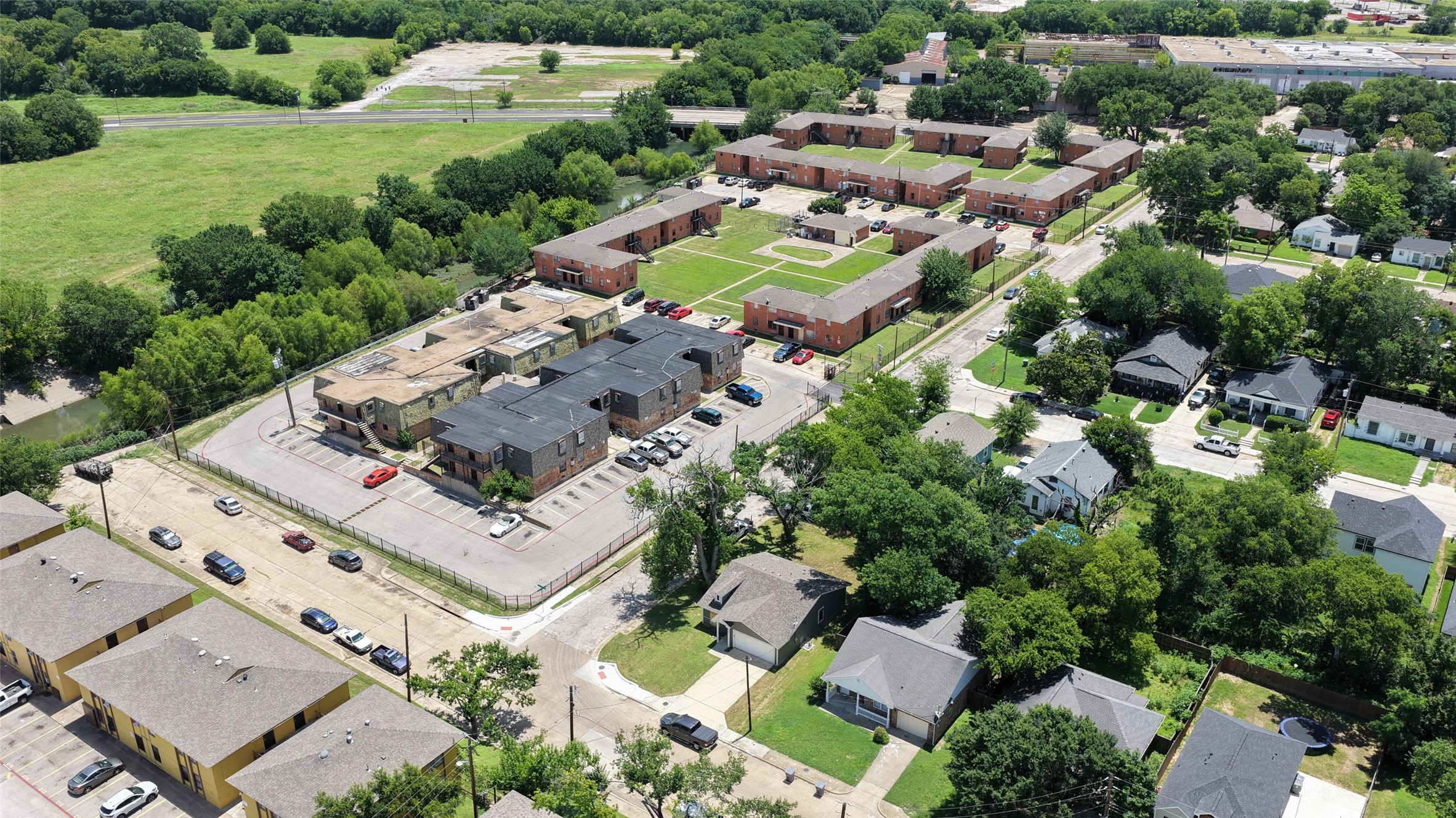 4322 Robert L Parish Sr Avenue