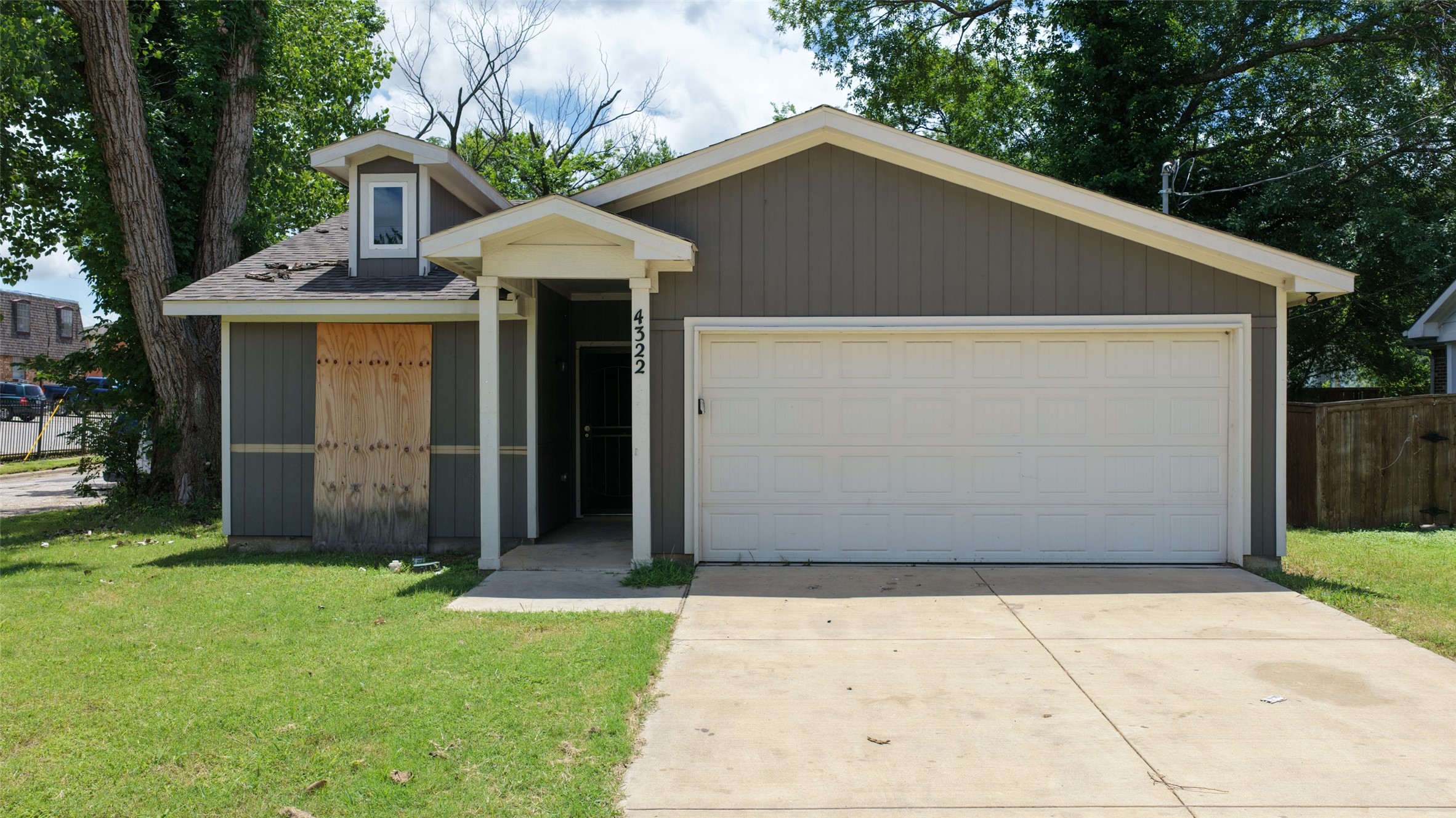 4322 Robert L Parish Sr Avenue