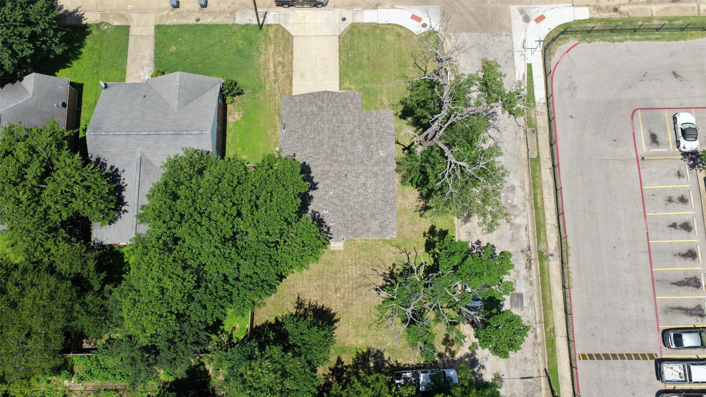 4322 Robert L Parish Sr Avenue
