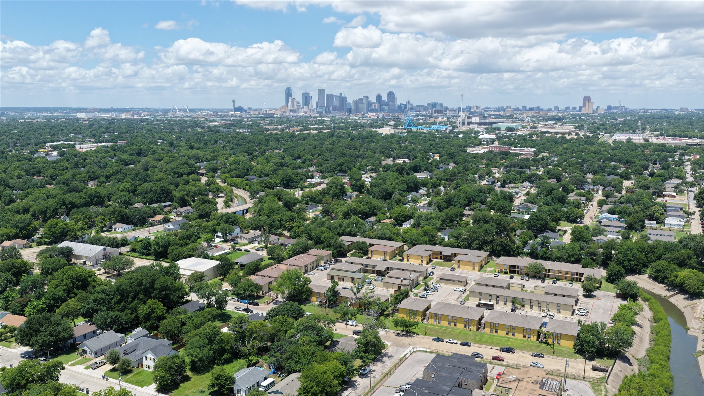 4322 Robert L Parish Sr Avenue