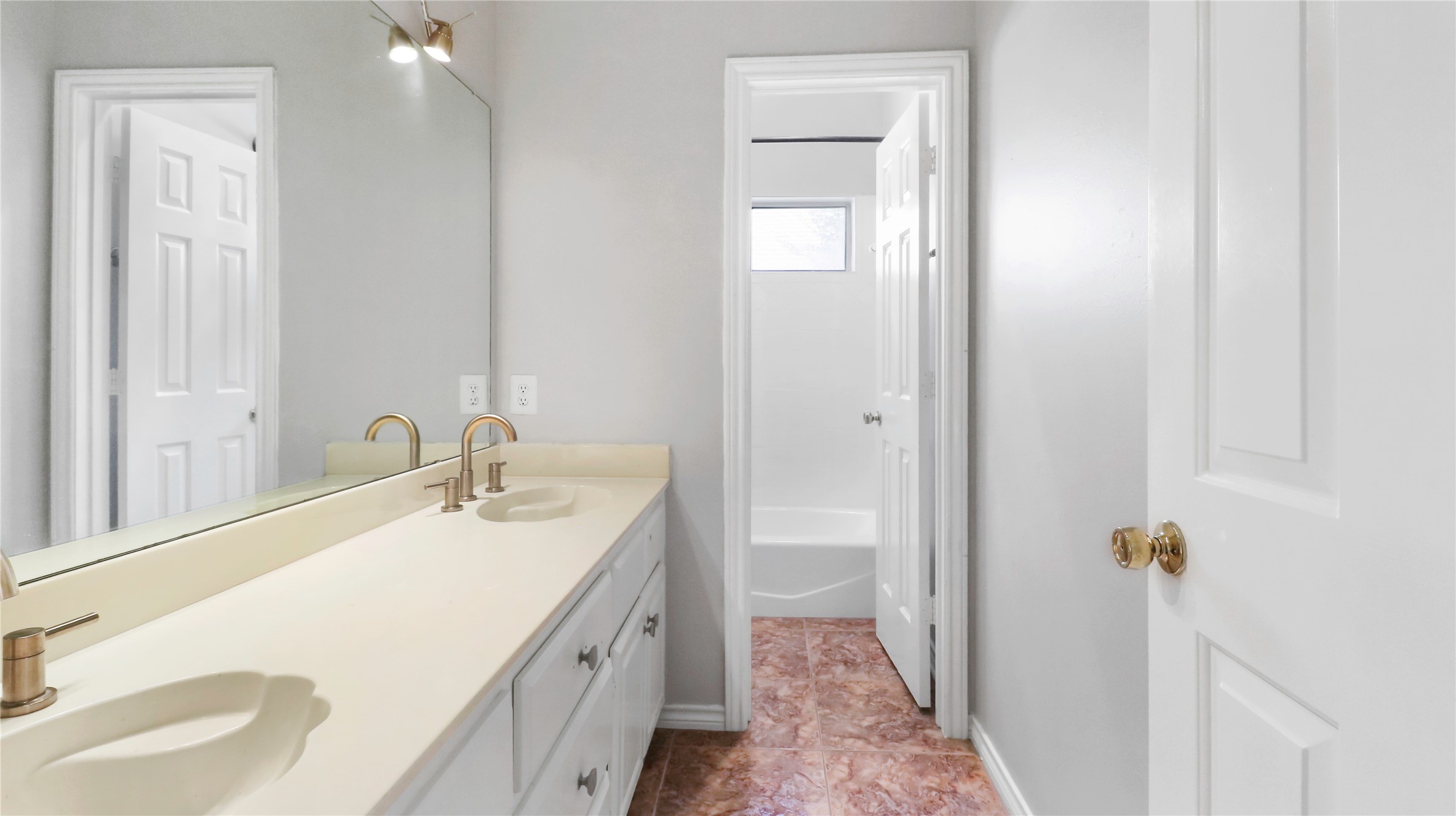 1409 Nettleton Drive
