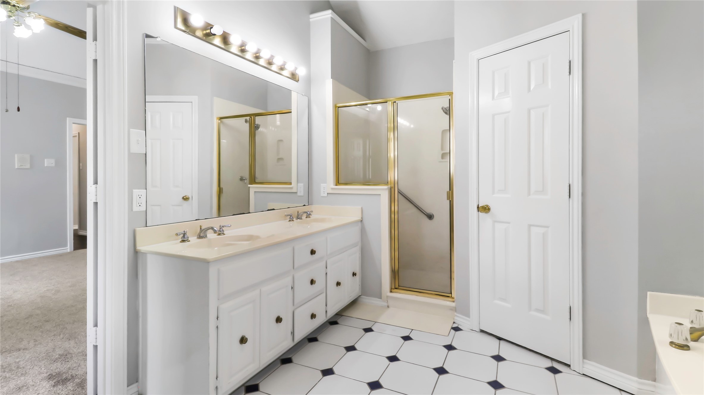 1409 Nettleton Drive