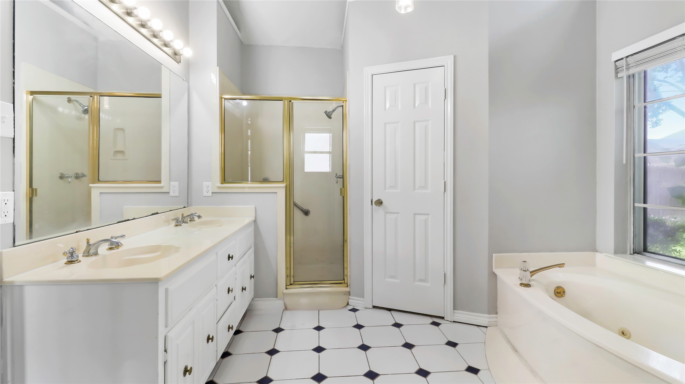 1409 Nettleton Drive