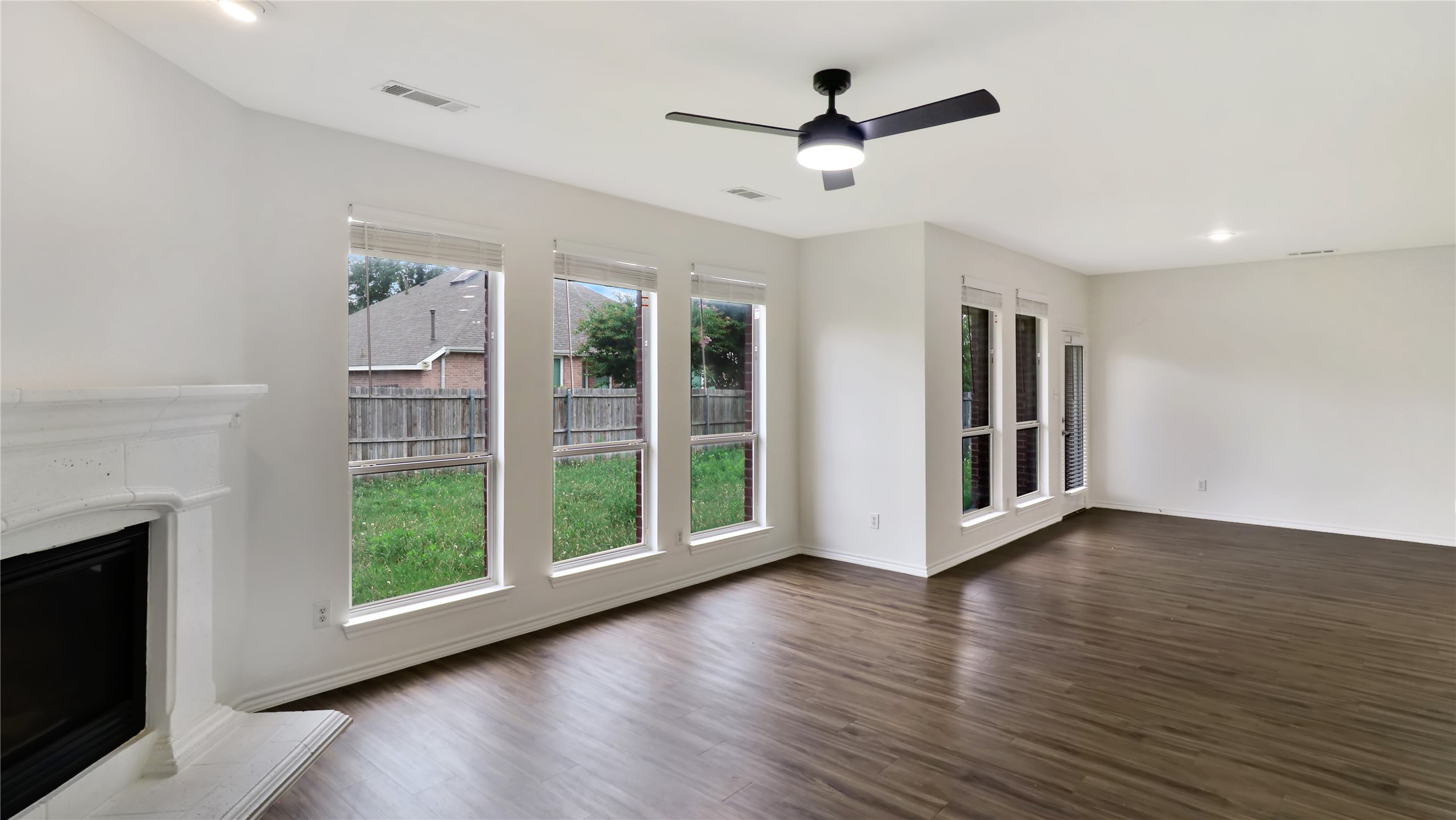 1106 Eastbrook