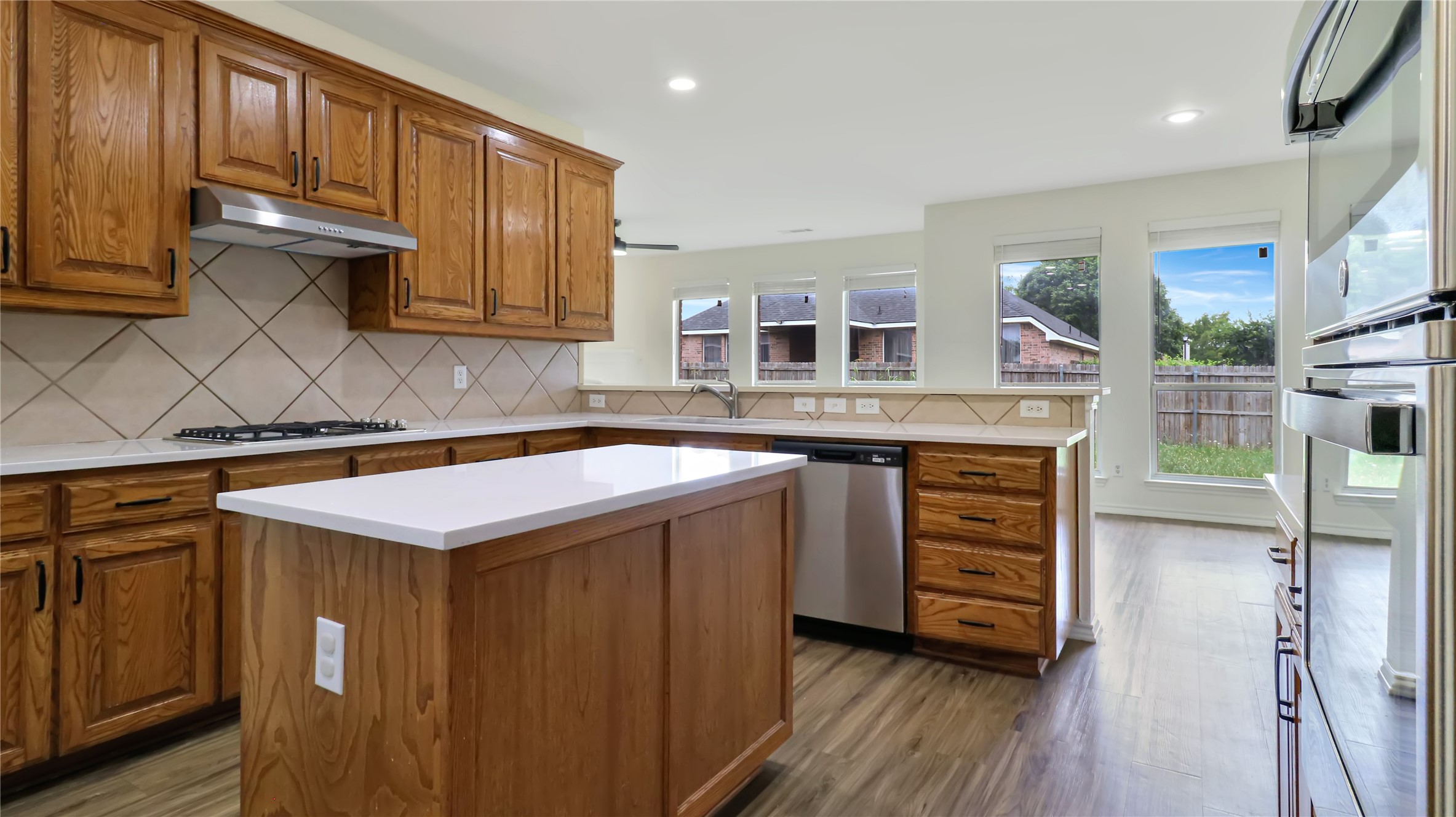 1106 Eastbrook