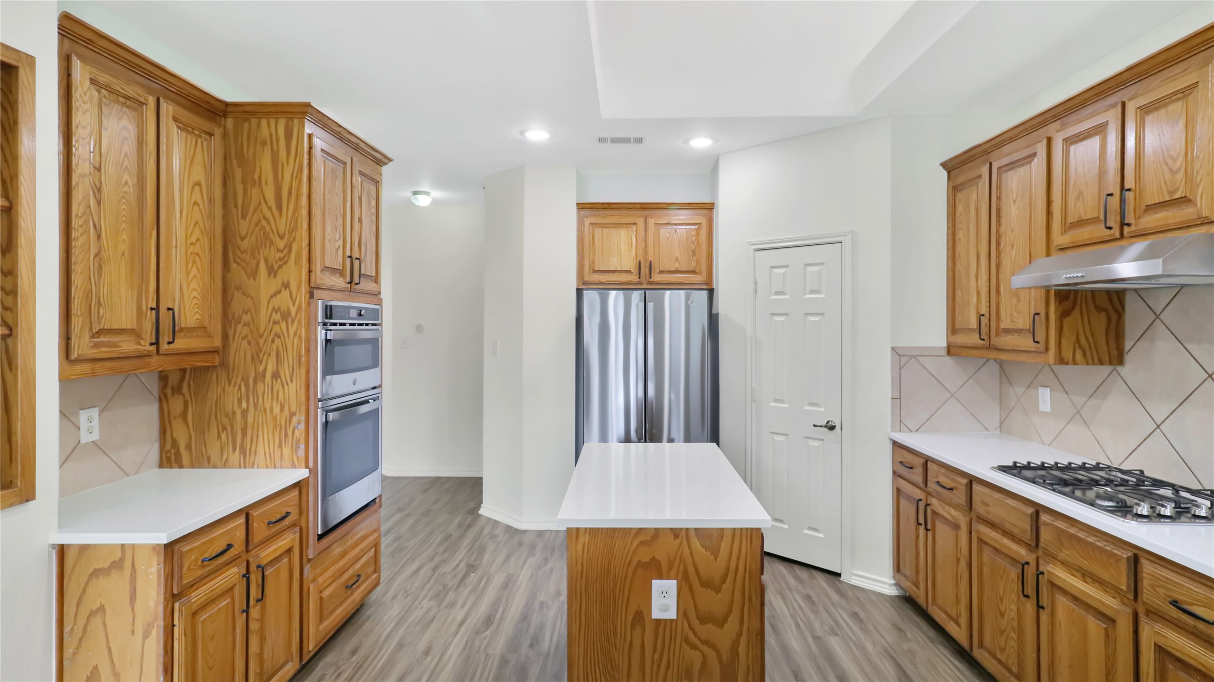 1106 Eastbrook
