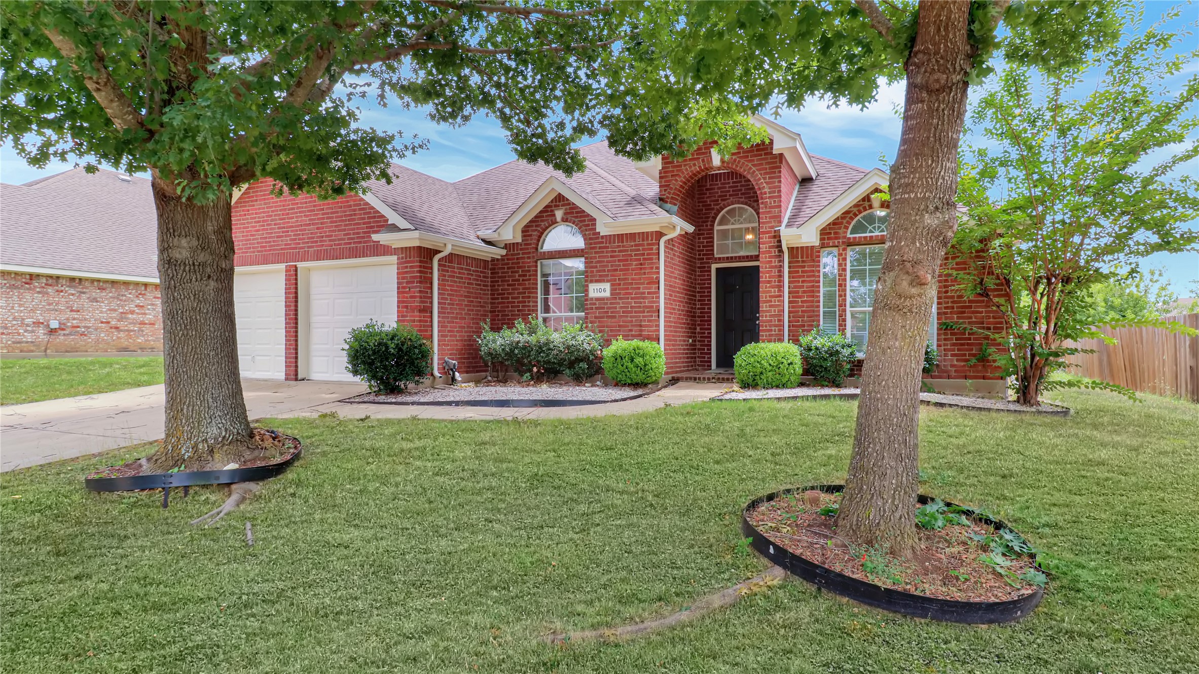 1106 Eastbrook