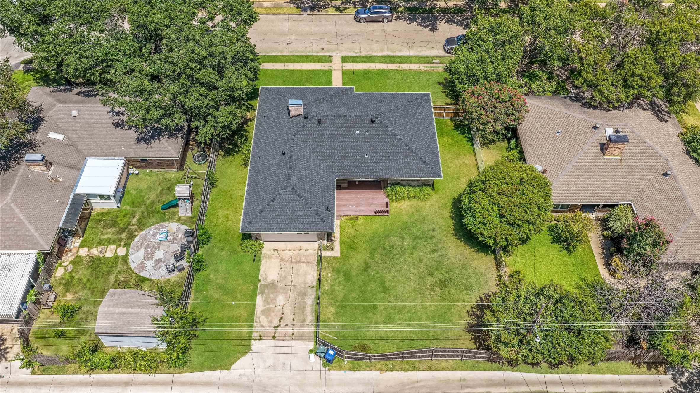 1526 Charleston Drive