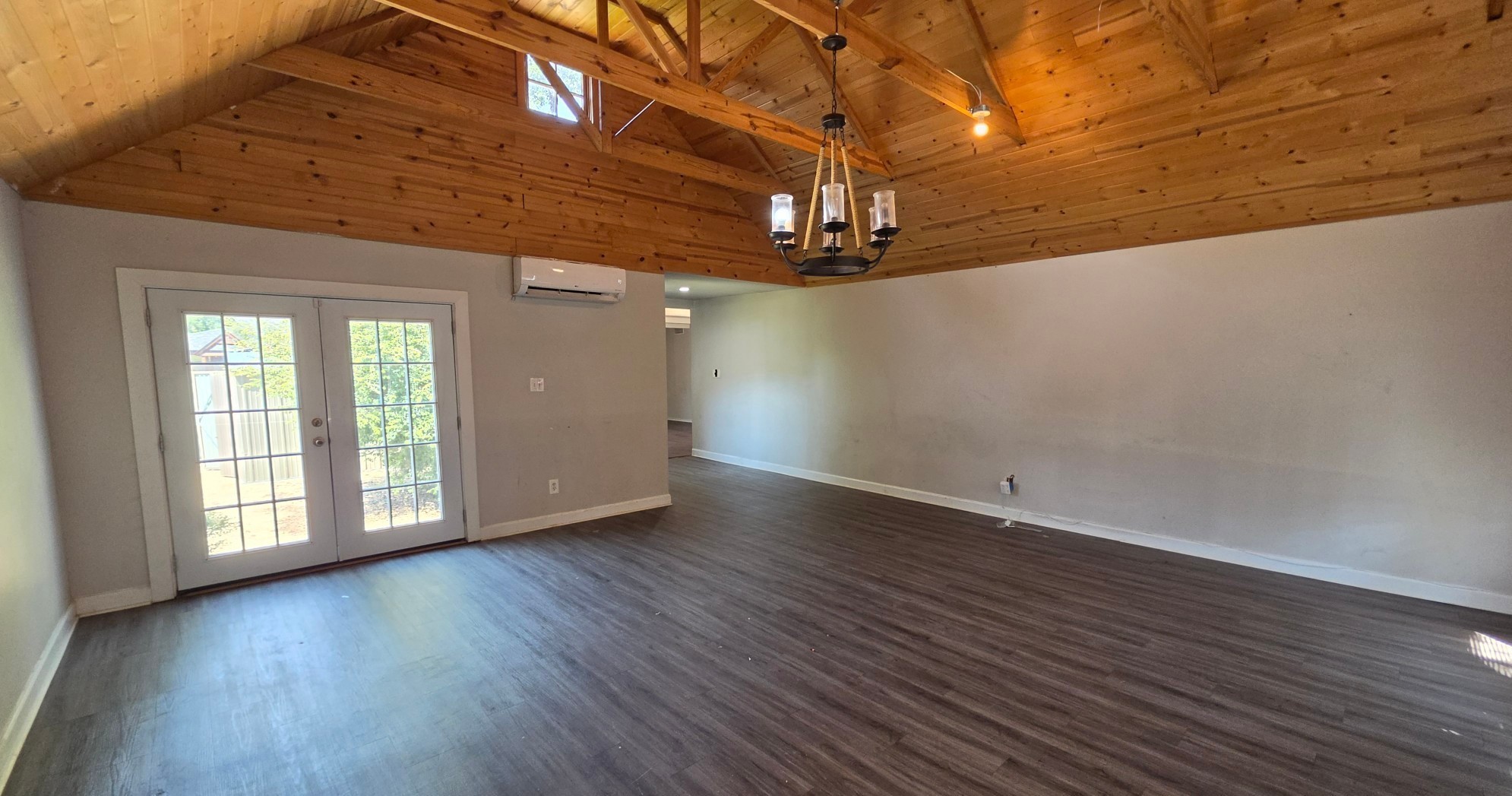 813 Chaparral Court