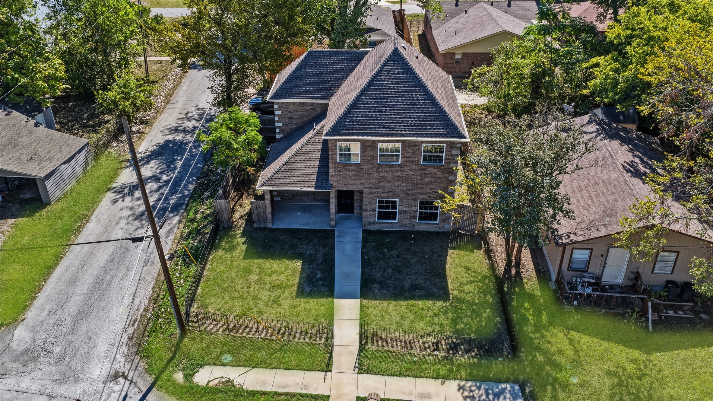 301 Mineral Wells