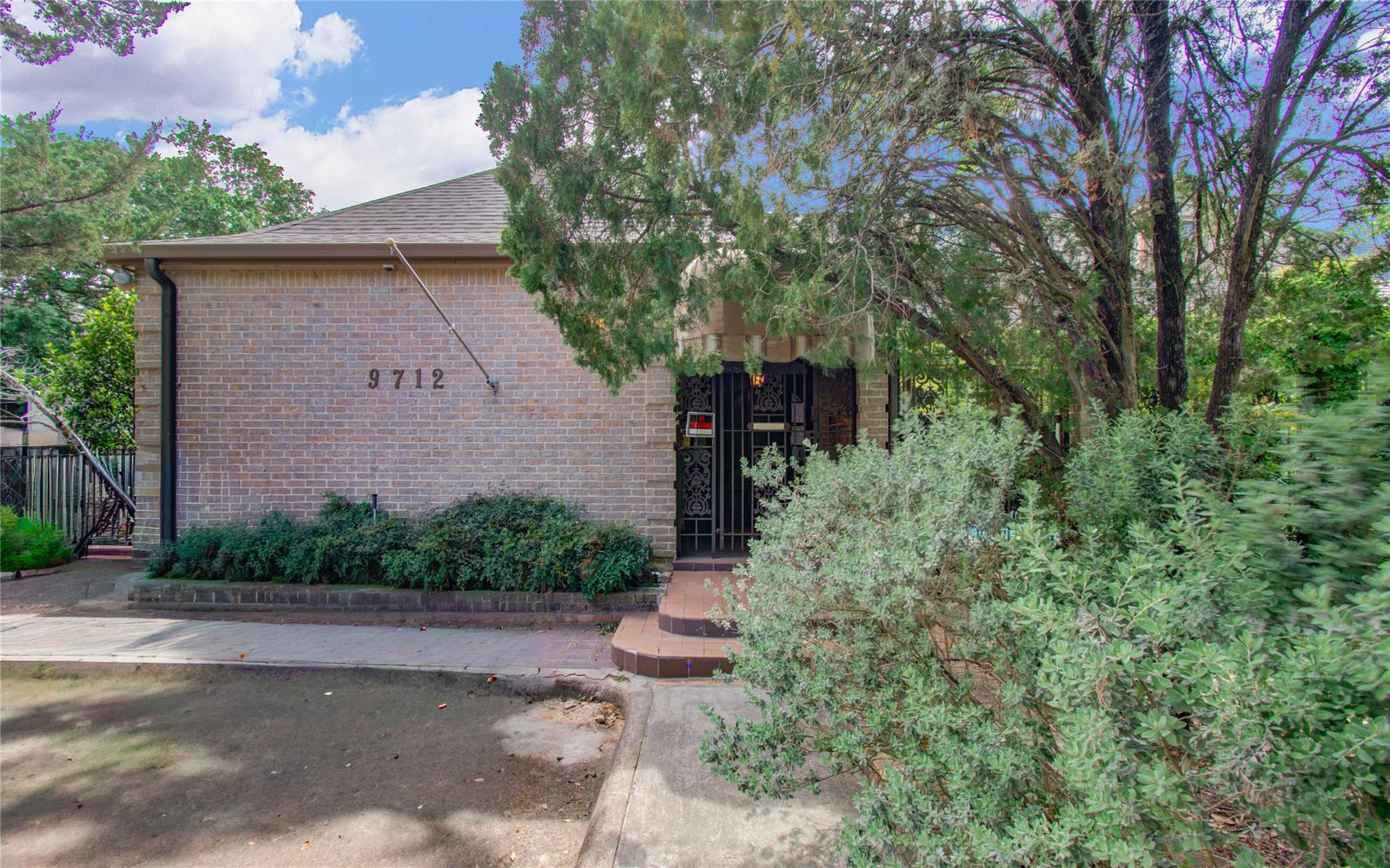 9712 Longmont Drive
