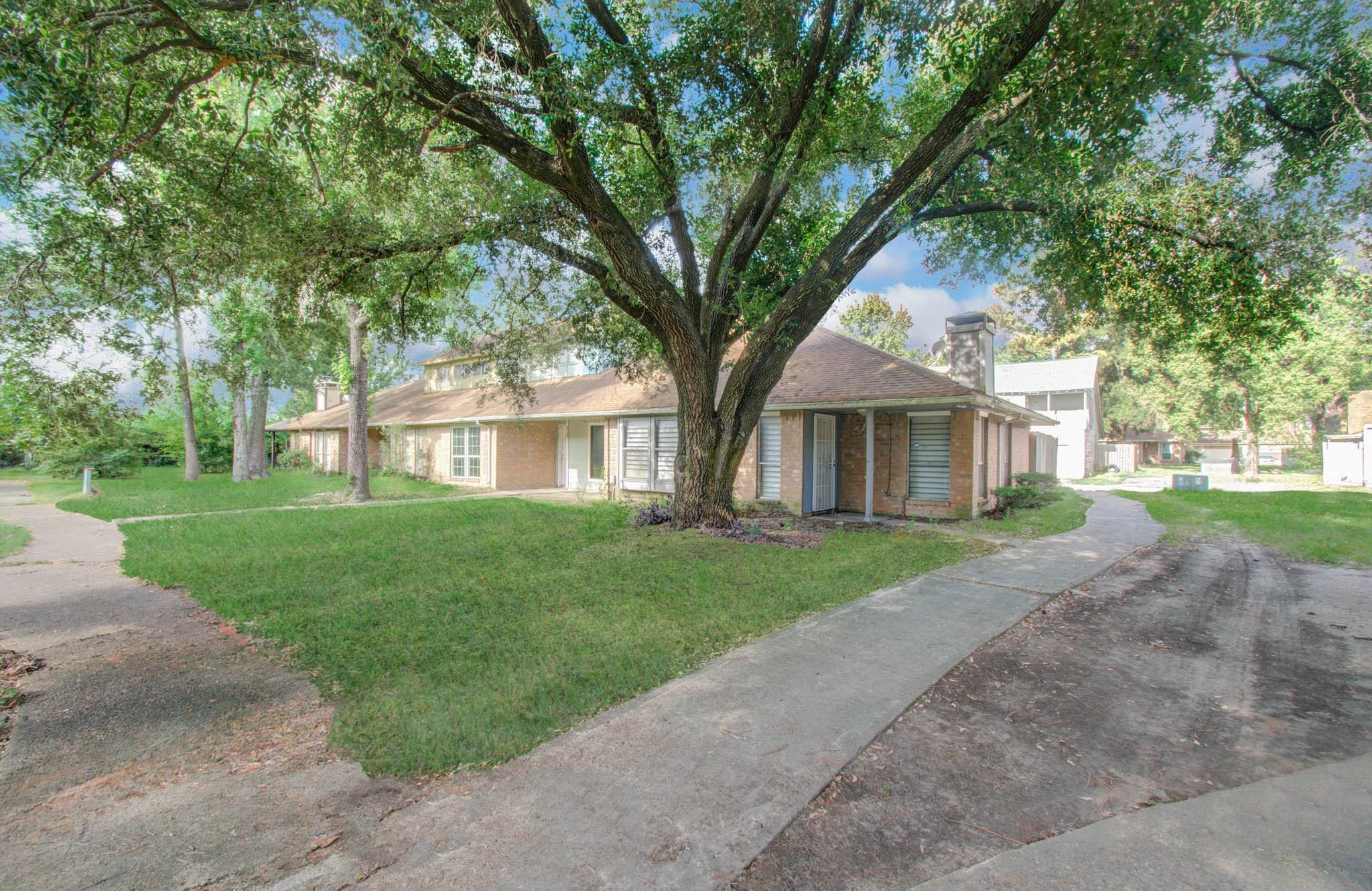 5710 Easthampton Drive # C