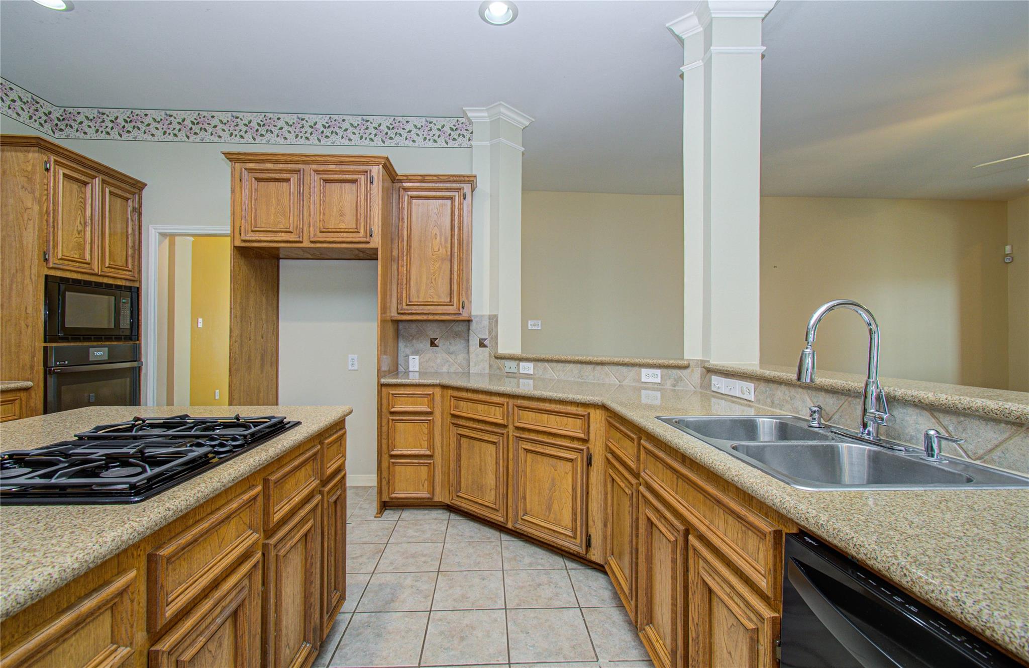 7006 Hot Creek Trace