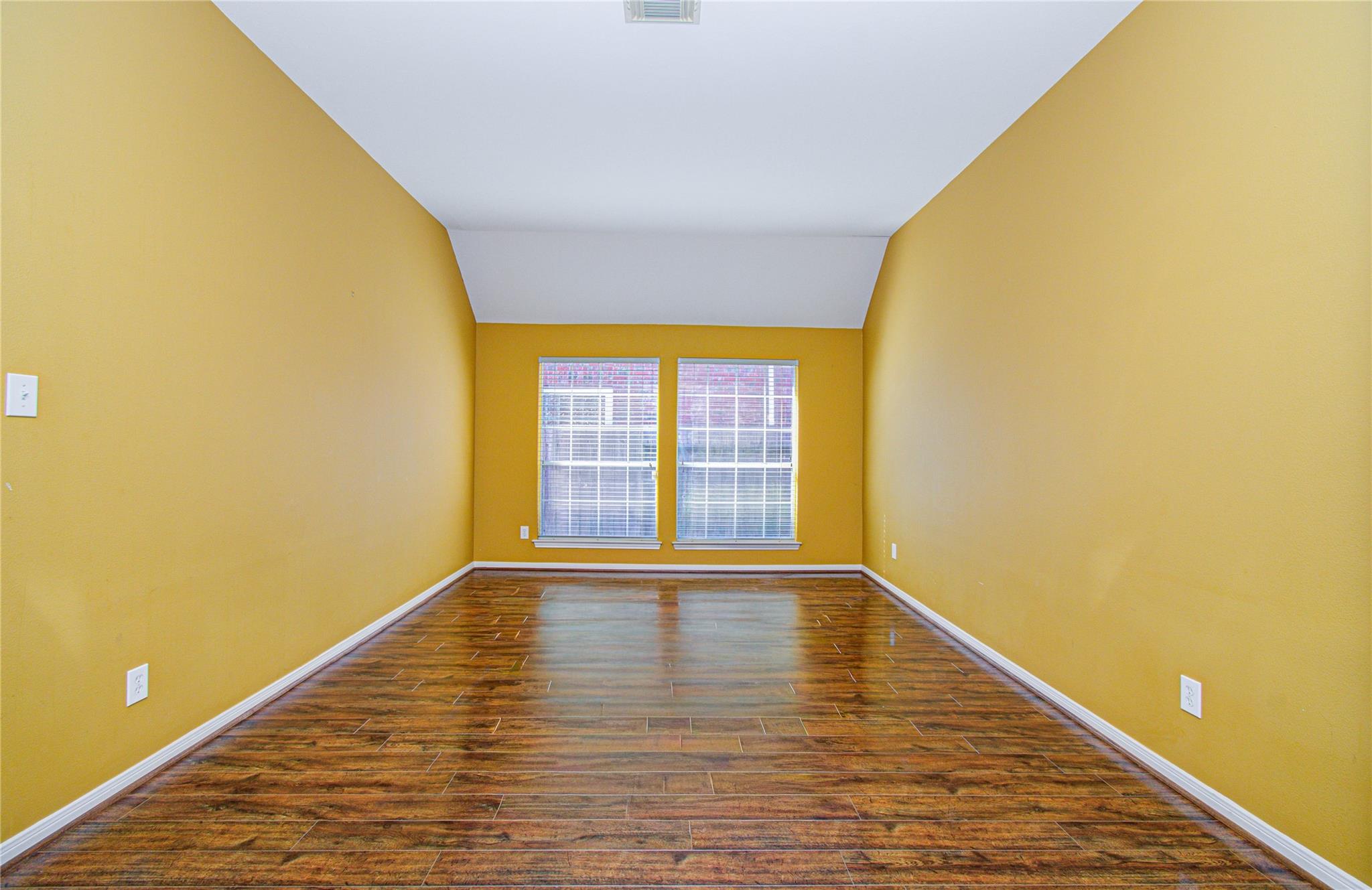 7006 Hot Creek Trace