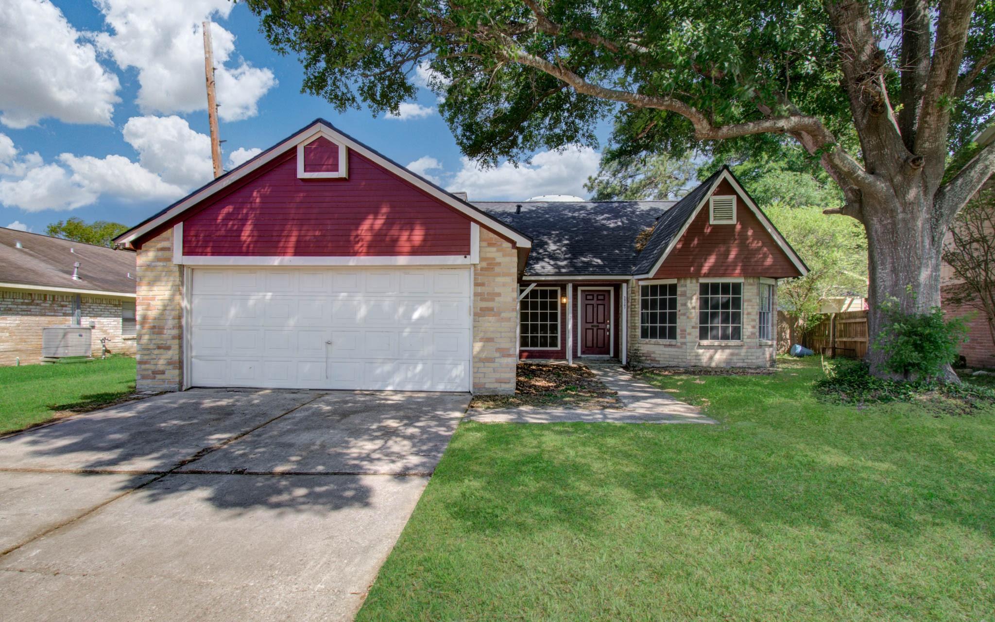 20207 Misty Pines Drive