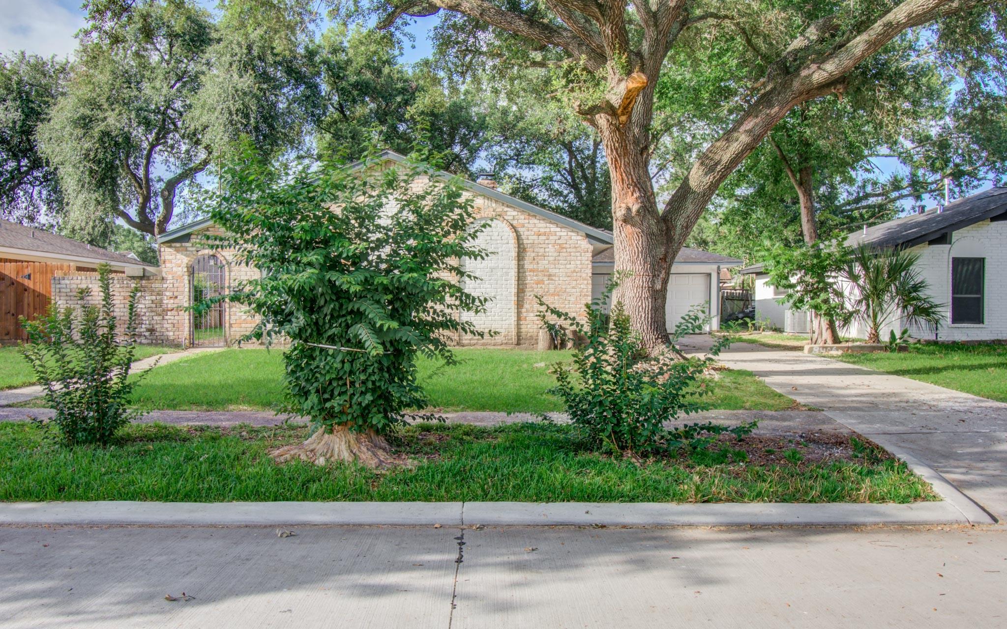 8406 Beechaven Road