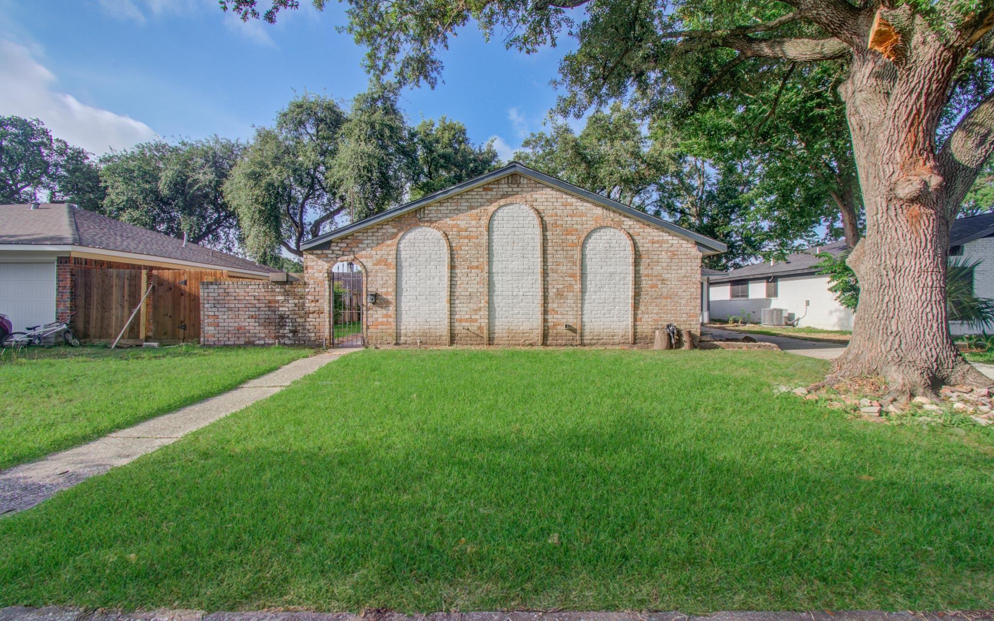 8406 Beechaven Road