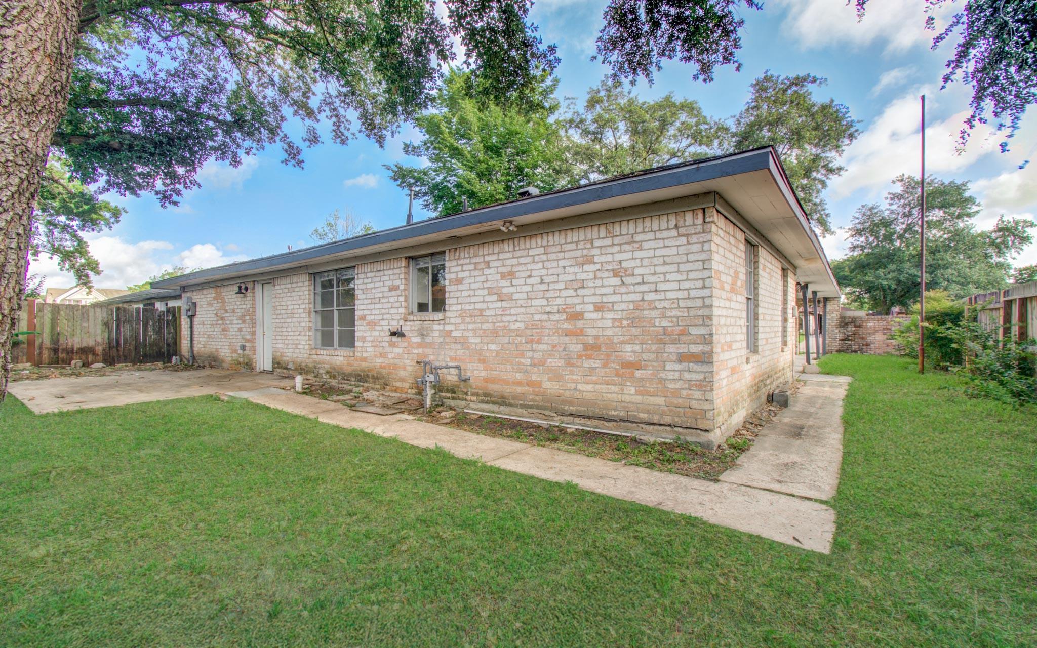 8406 Beechaven Road