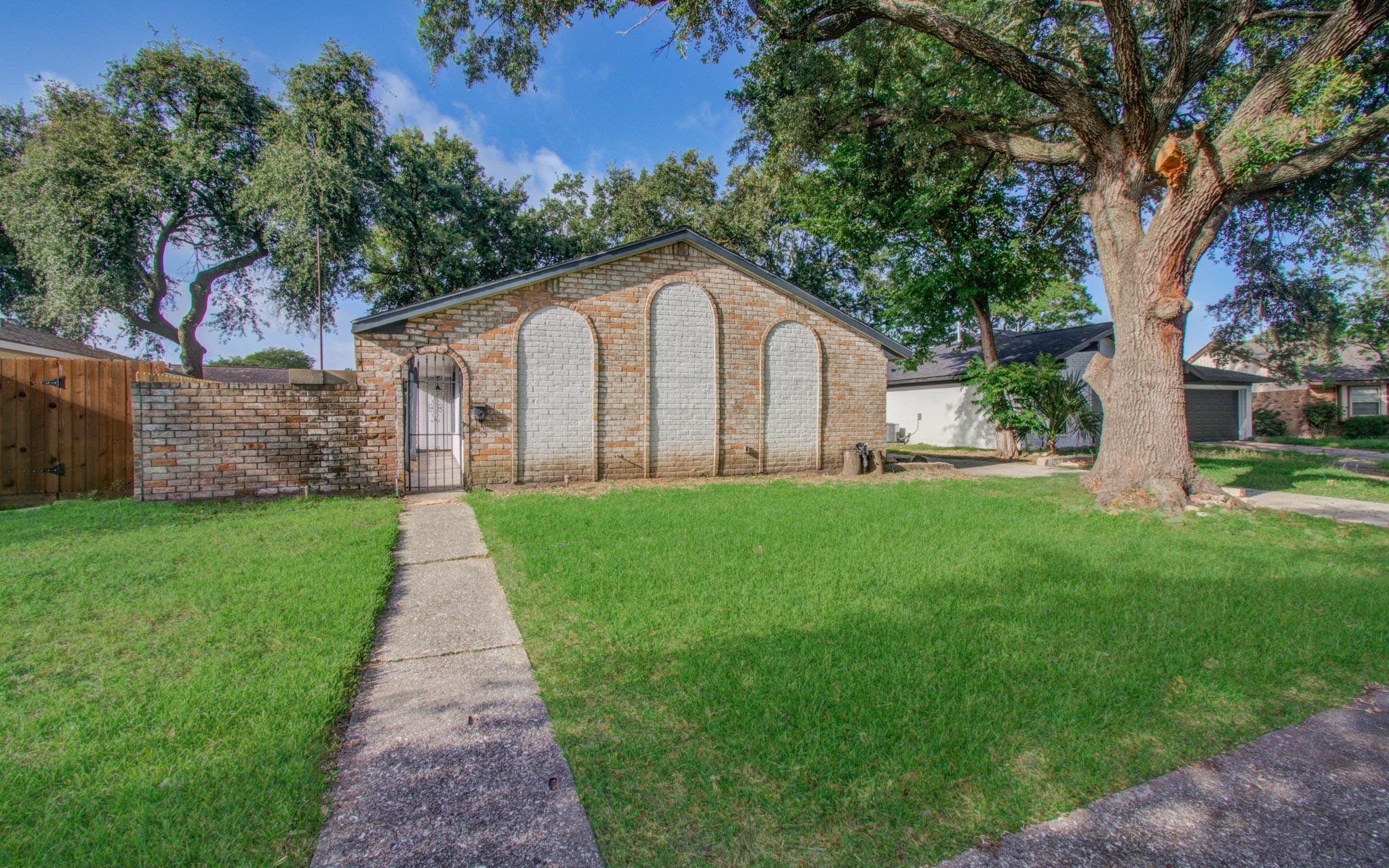 8406 Beechaven Road