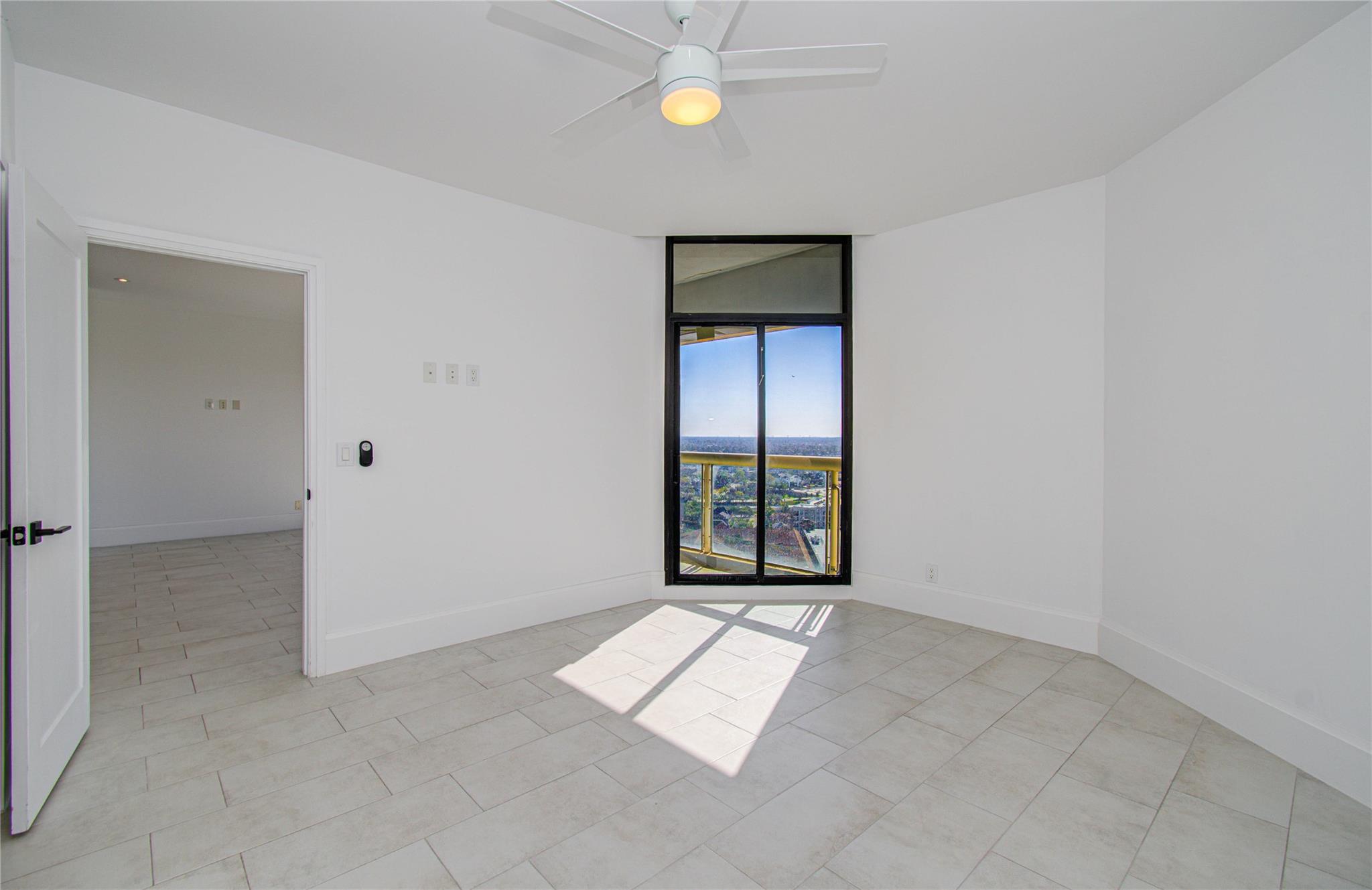 1701 Hermann Drive # 20D