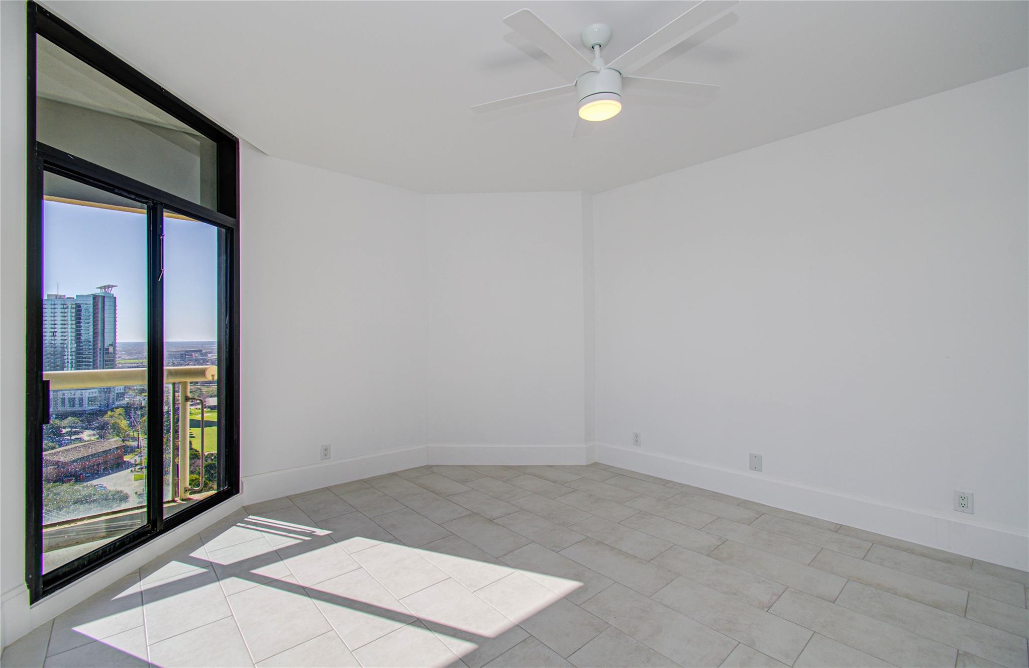 1701 Hermann Drive # 20D