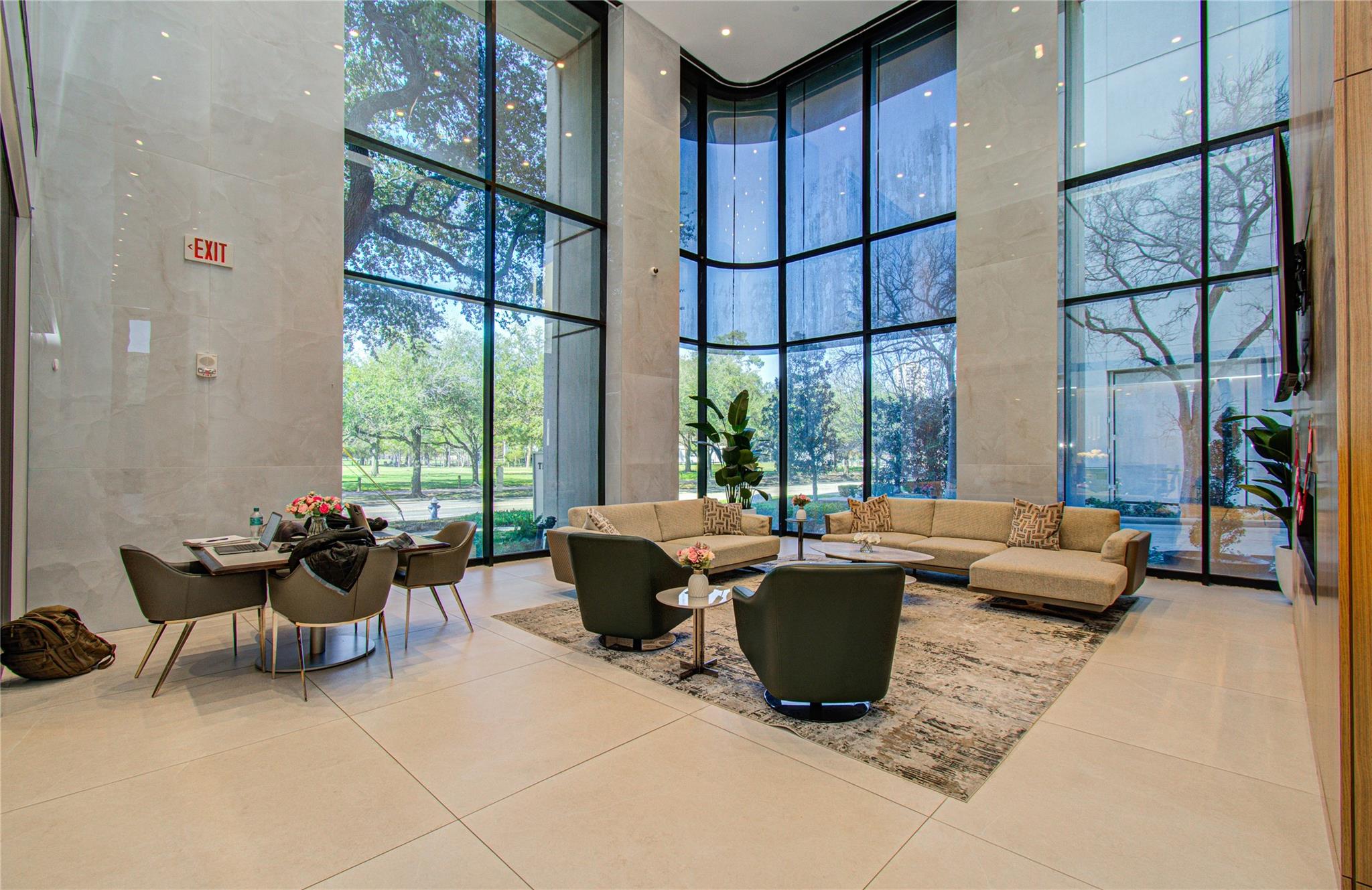 1701 Hermann Drive # 20D