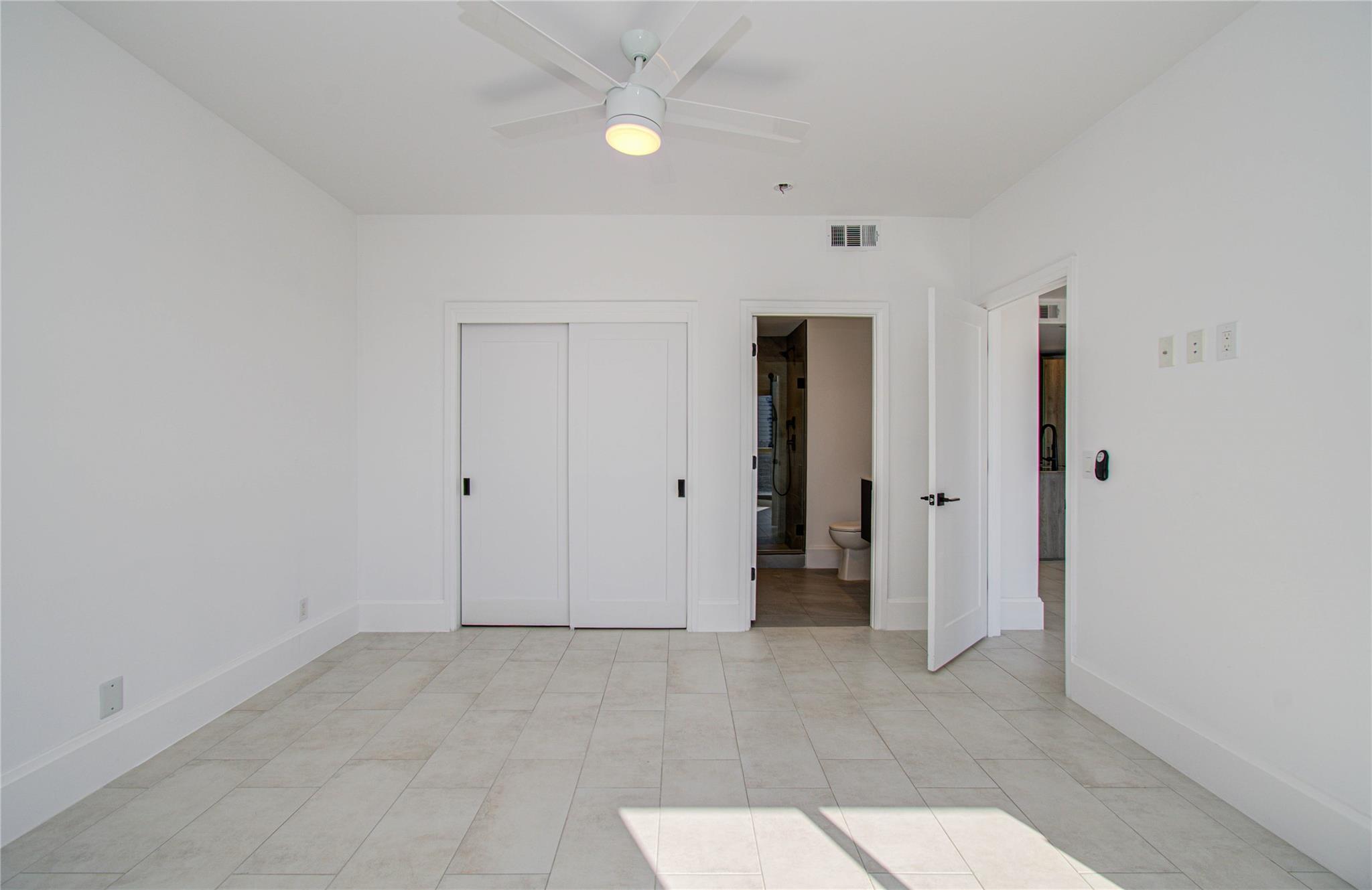 1701 Hermann Drive # 20D