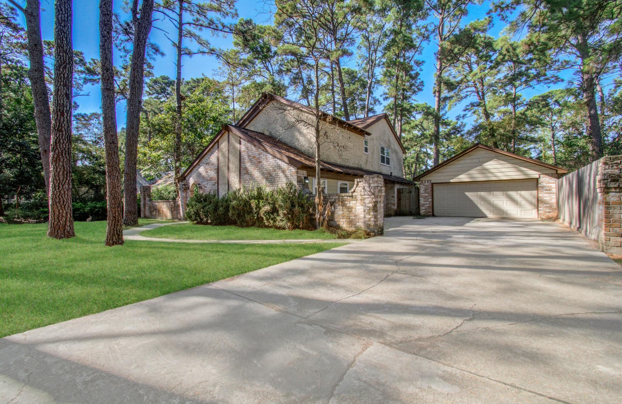 6618 Stoney River Drive