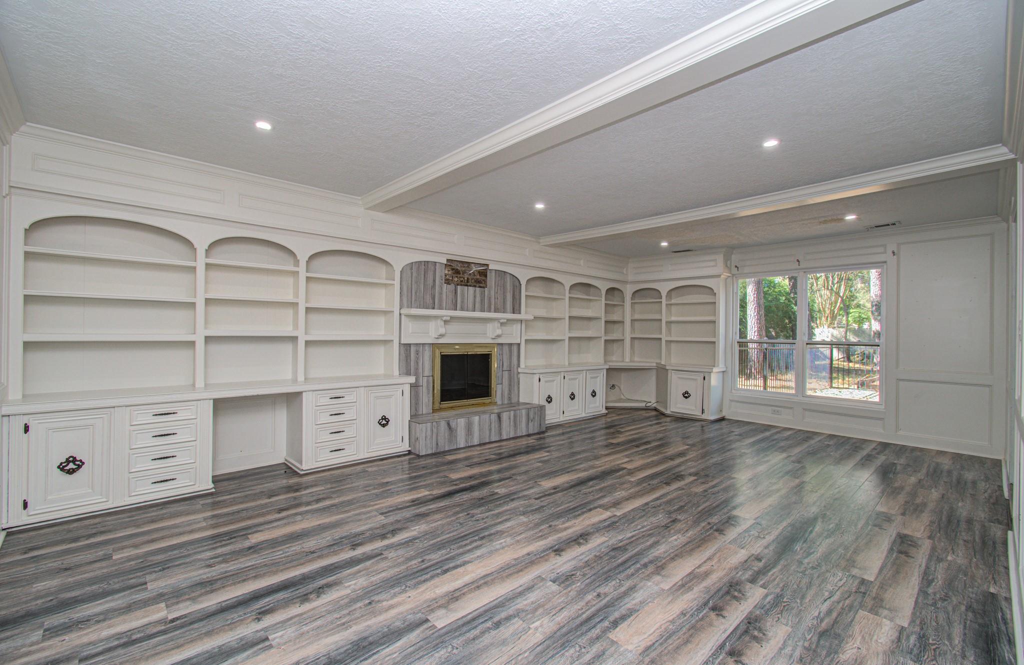 6618 Stoney River Drive