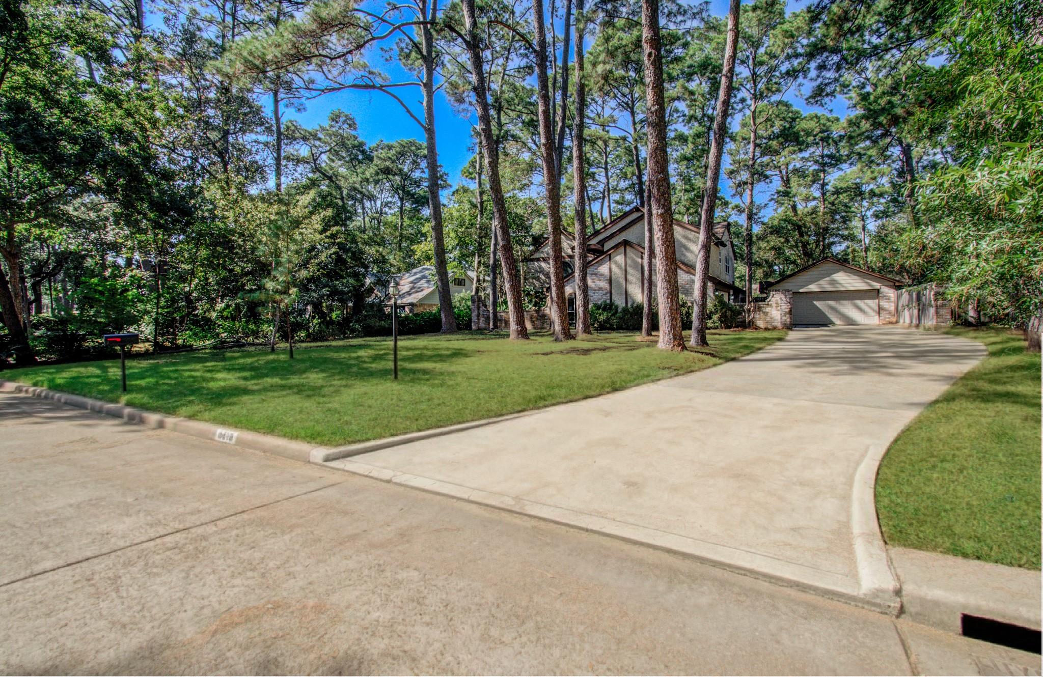 6618 Stoney River Drive