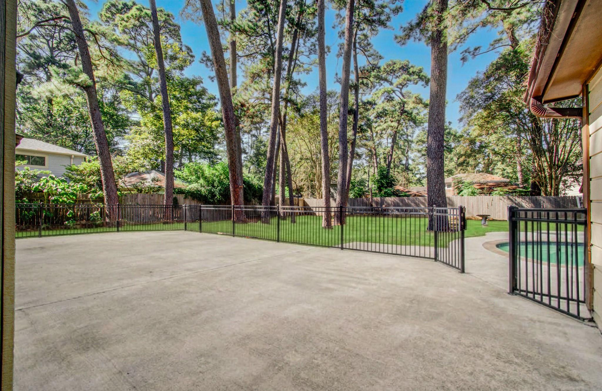 6618 Stoney River Drive