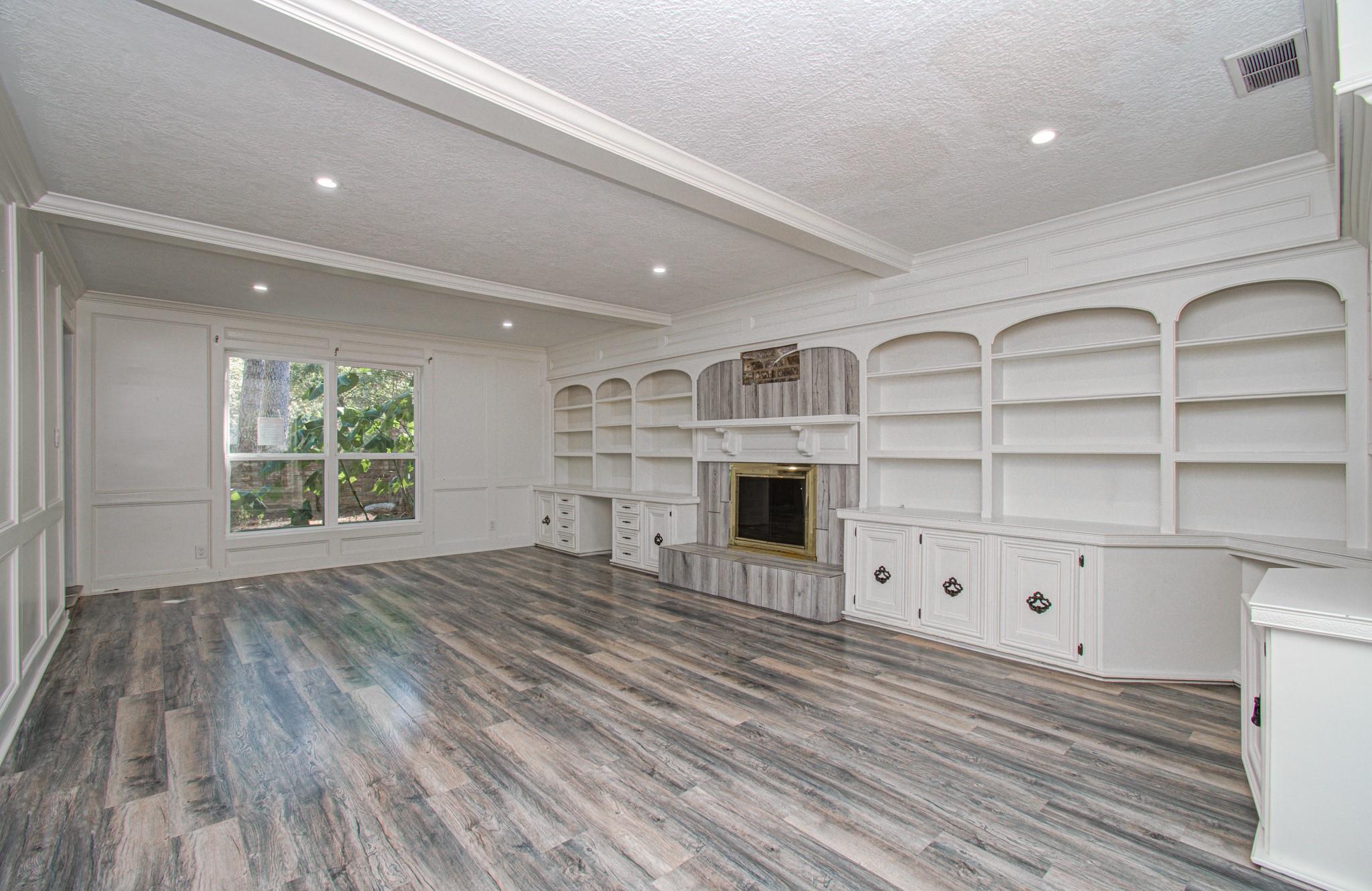 6618 Stoney River Drive