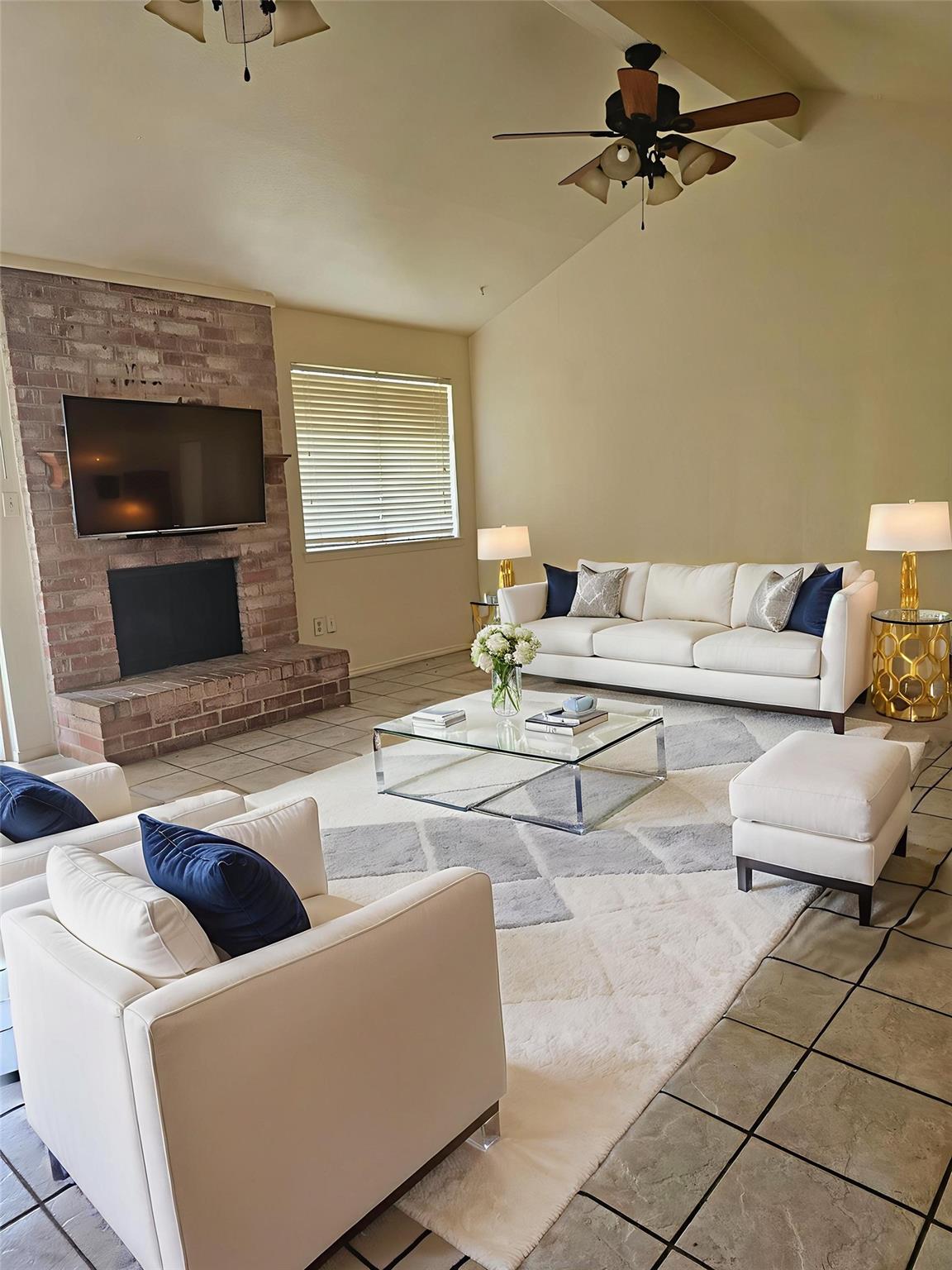 10930 Fallbrook Drive