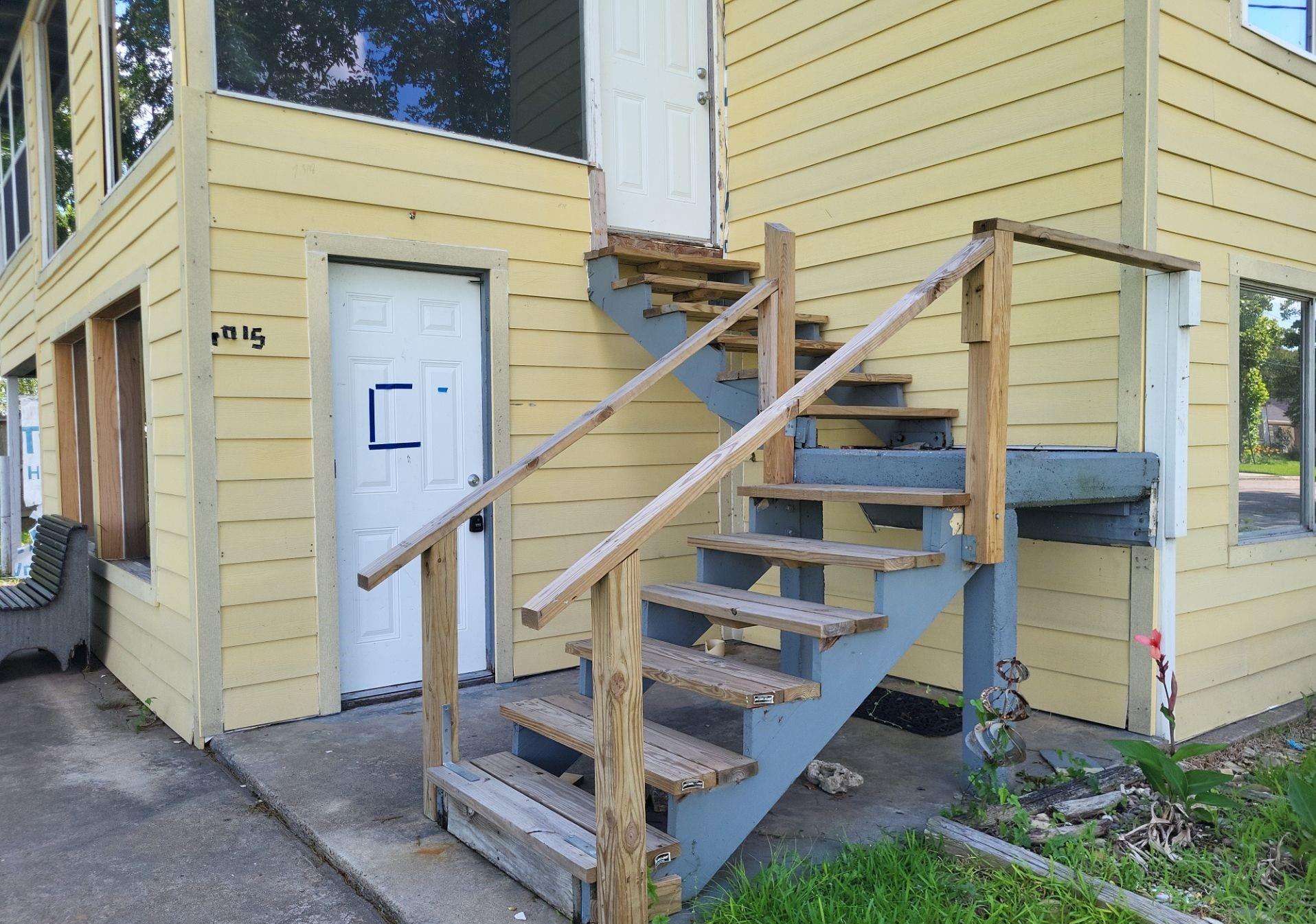 1015 N Bayshore Drive