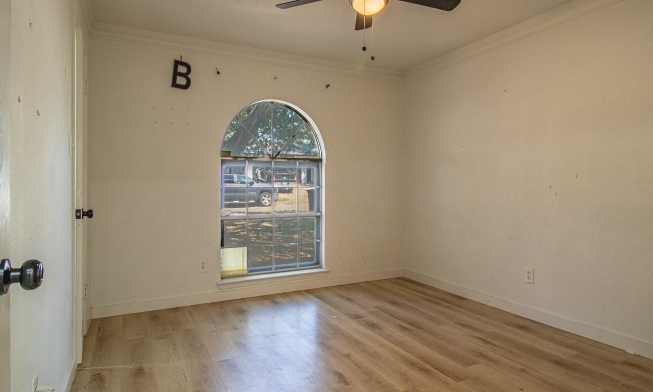 2106 Guinevere Street