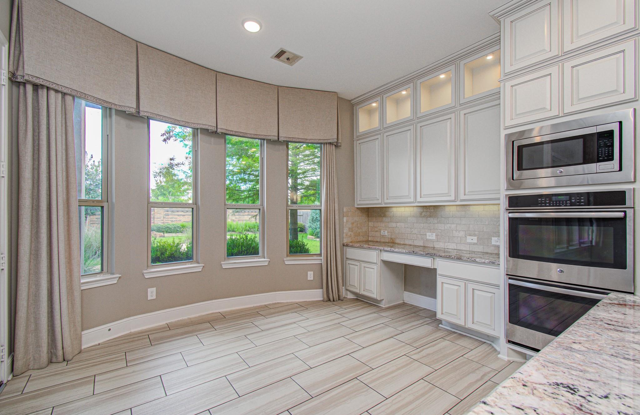 2726 Kingston Bluff Lane