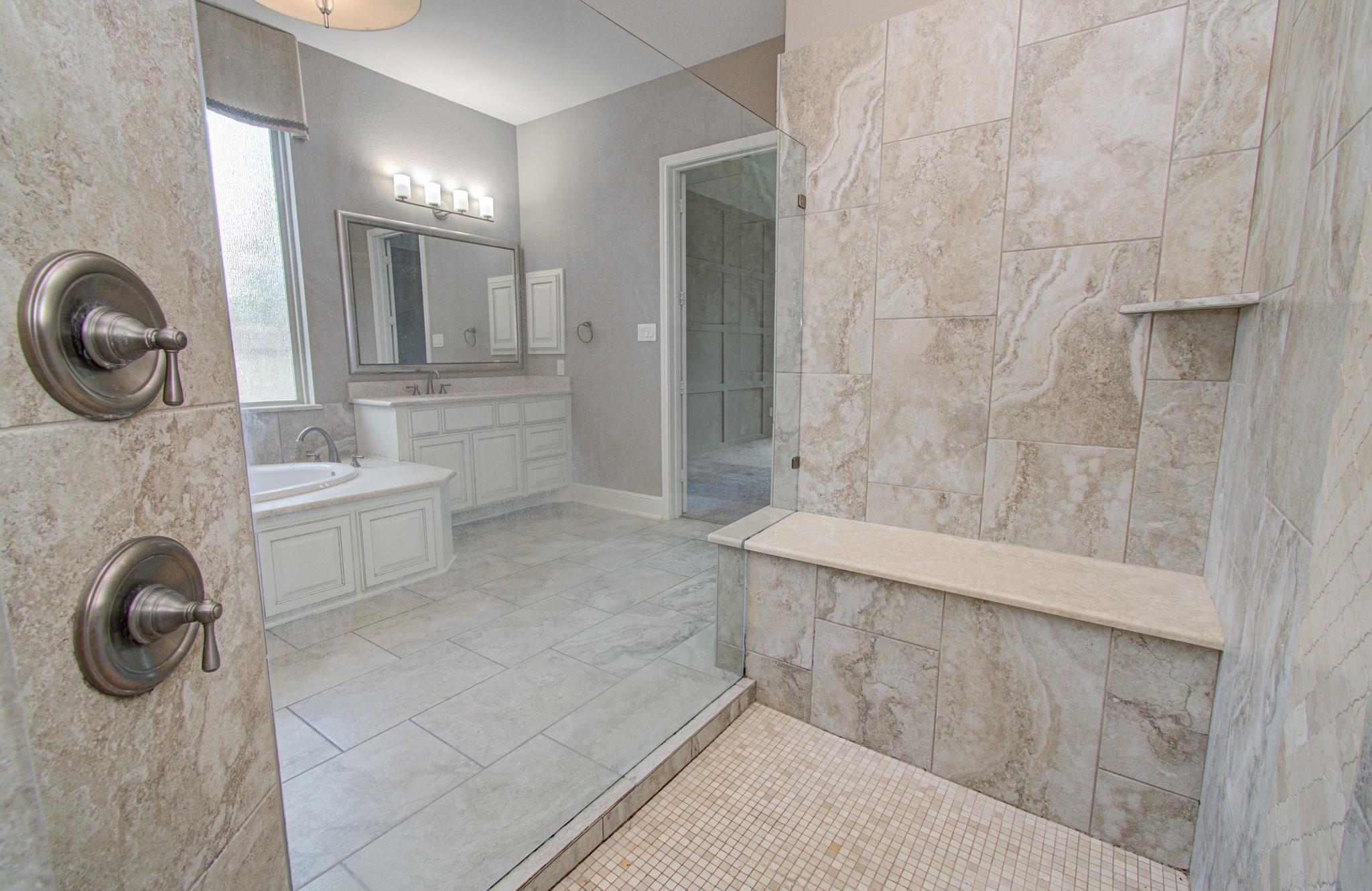 2726 Kingston Bluff Lane