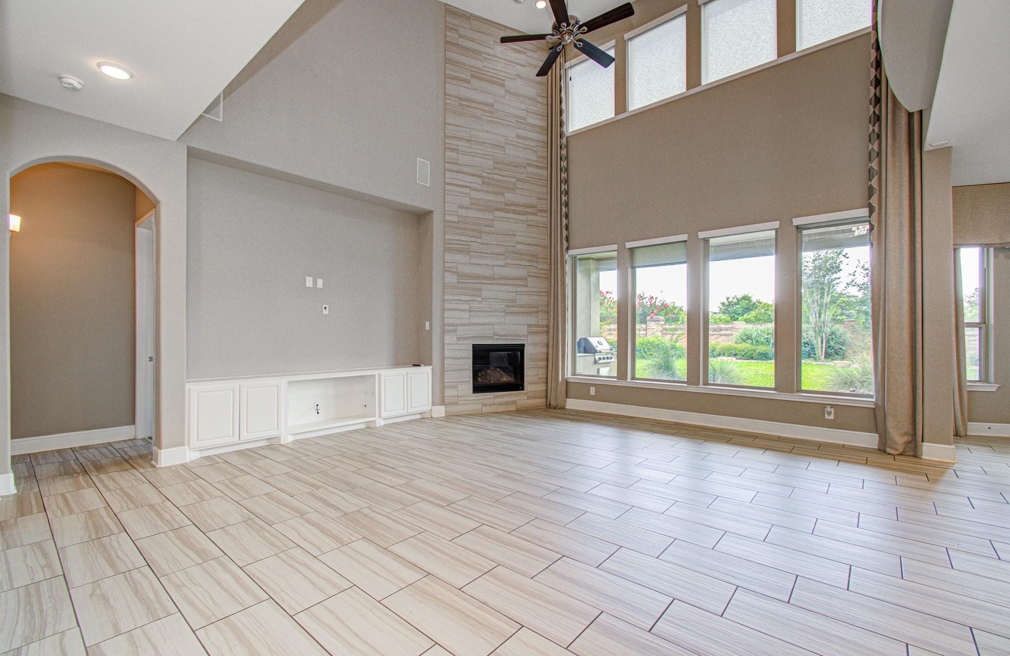 2726 Kingston Bluff Lane