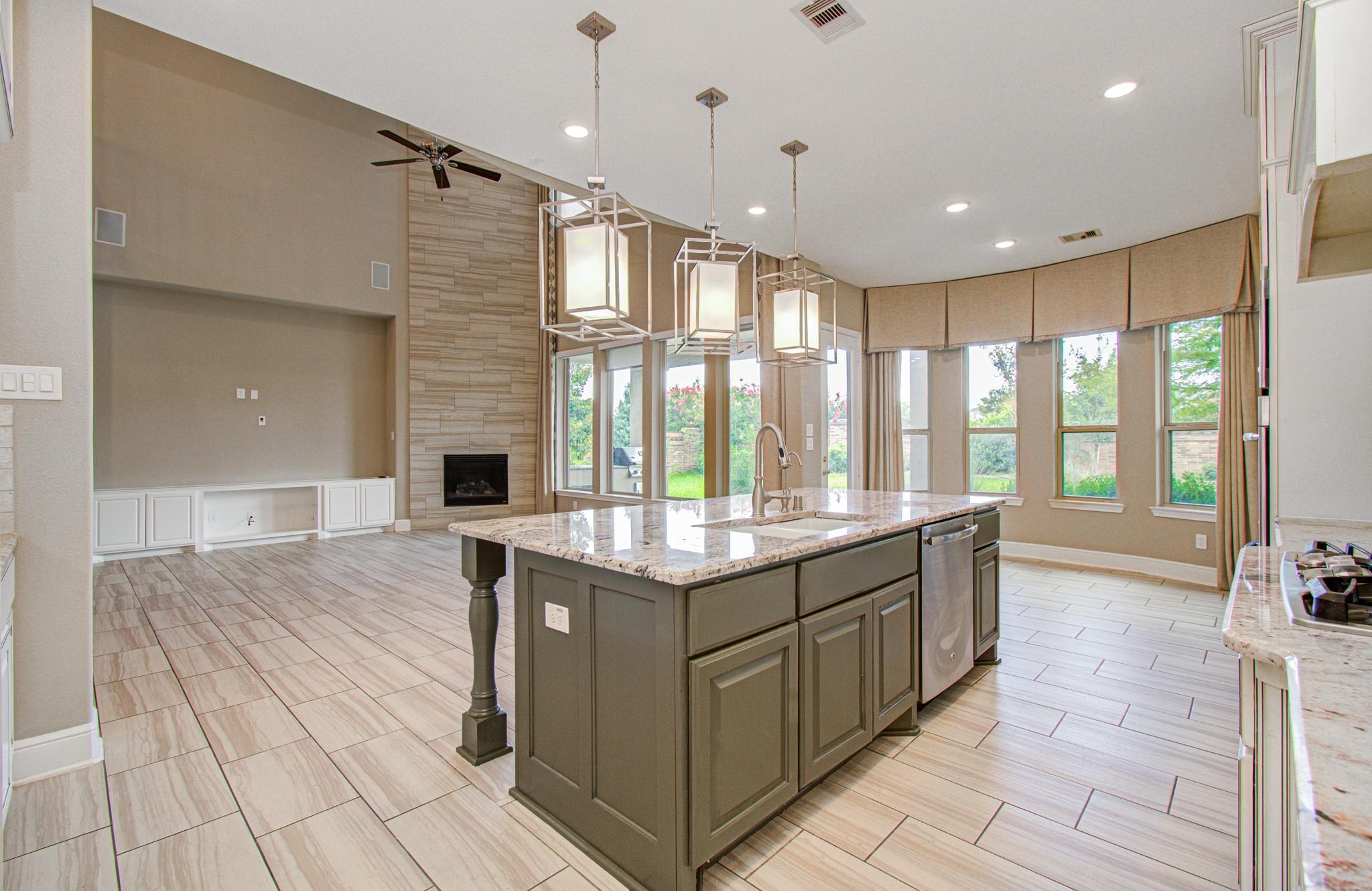 2726 Kingston Bluff Lane