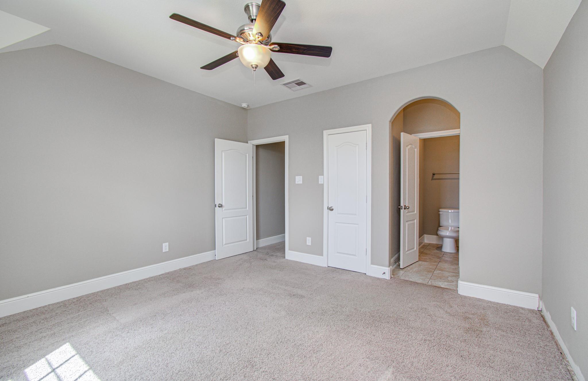 2726 Kingston Bluff Lane