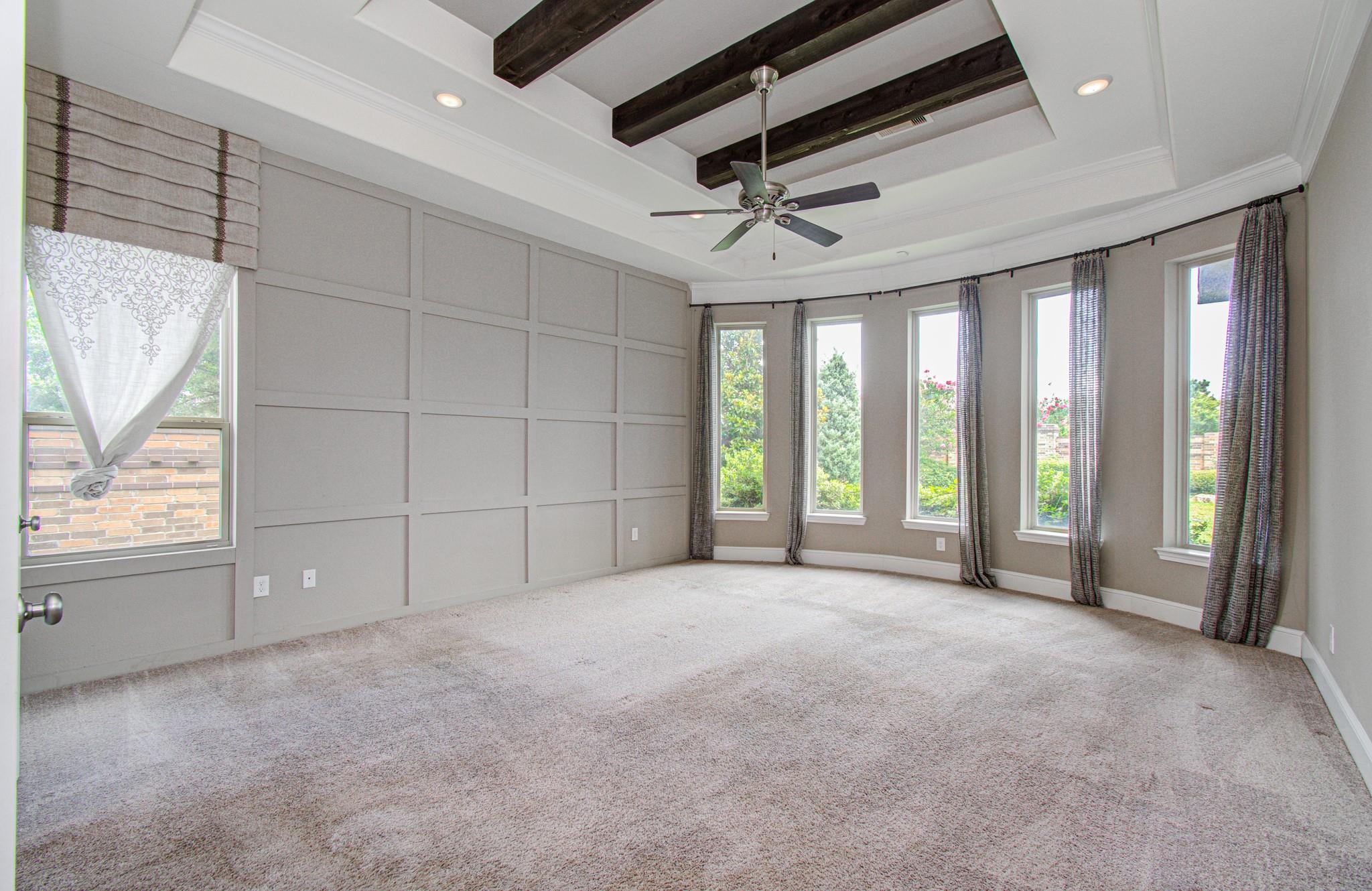 2726 Kingston Bluff Lane