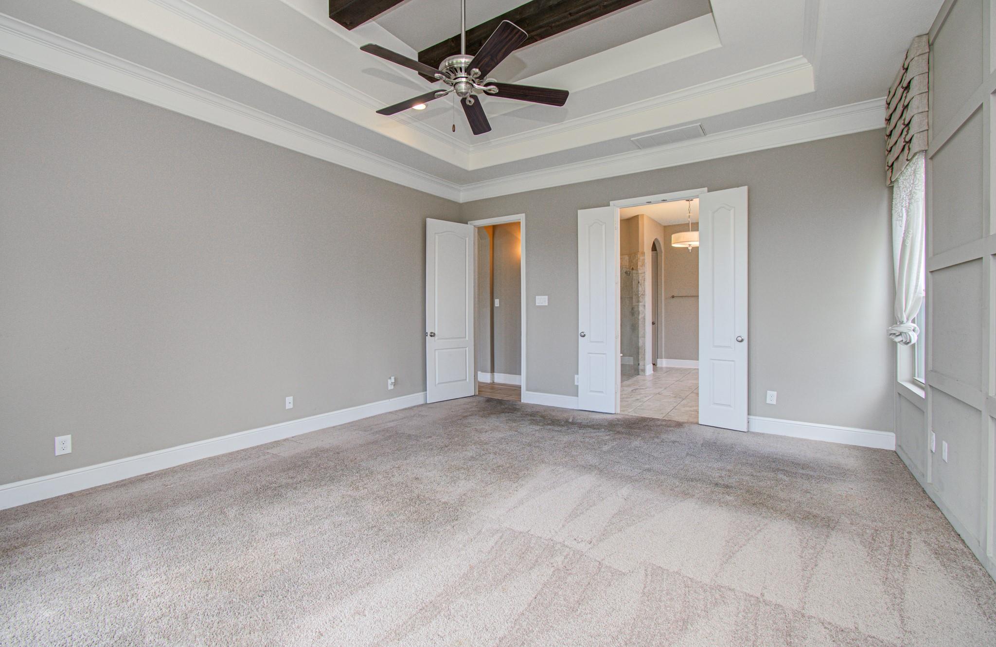 2726 Kingston Bluff Lane