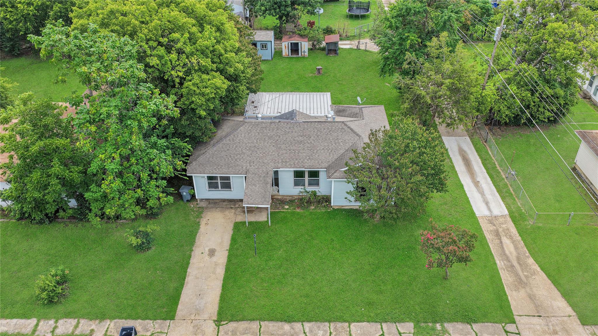 1536 Celeste Drive