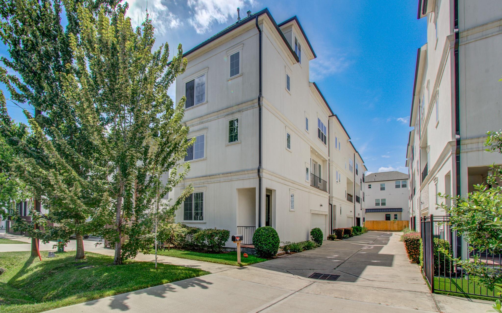 1222 W 24th Street # A